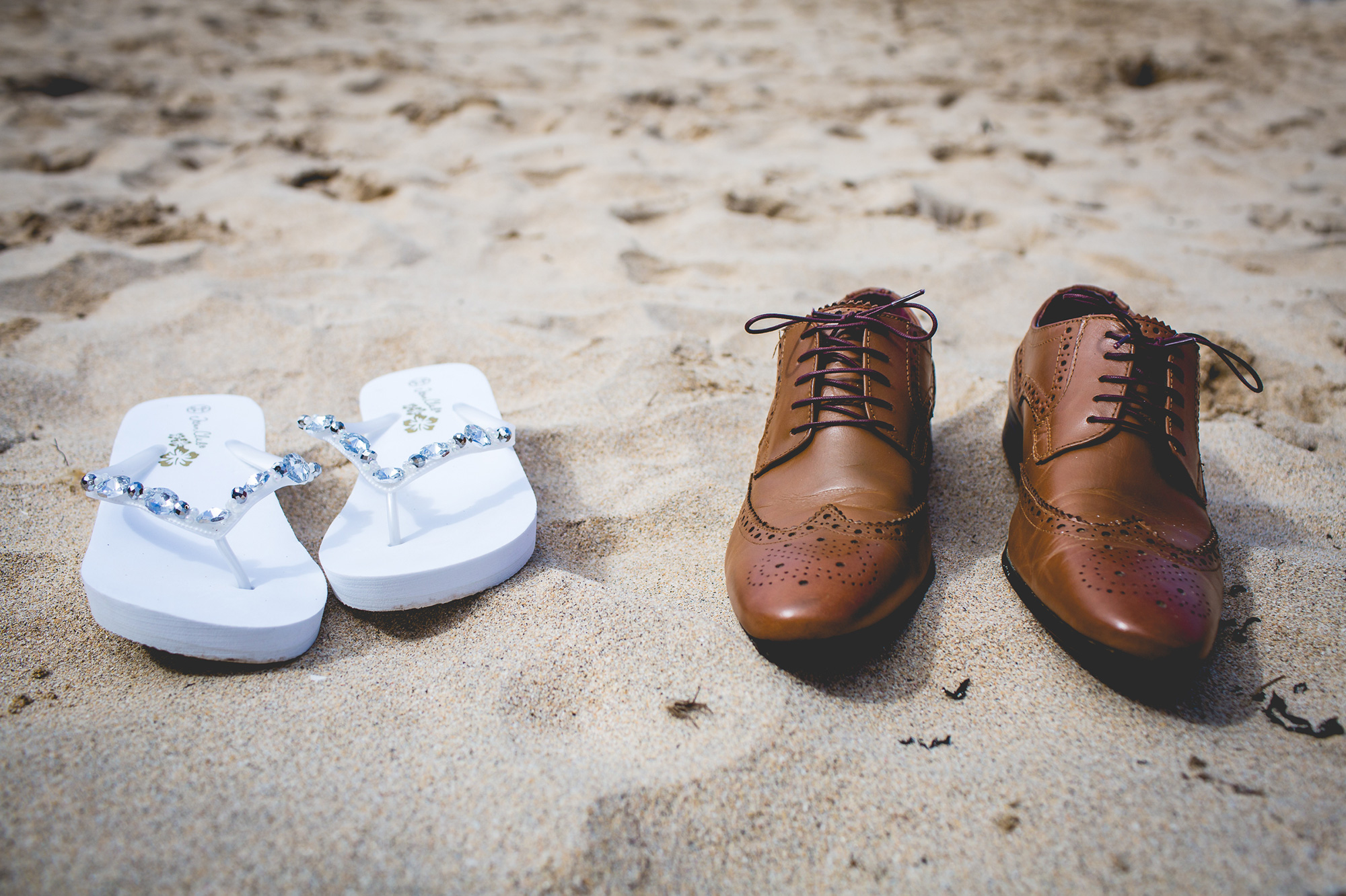 Fiona_Ian_Beach-Wedding_018