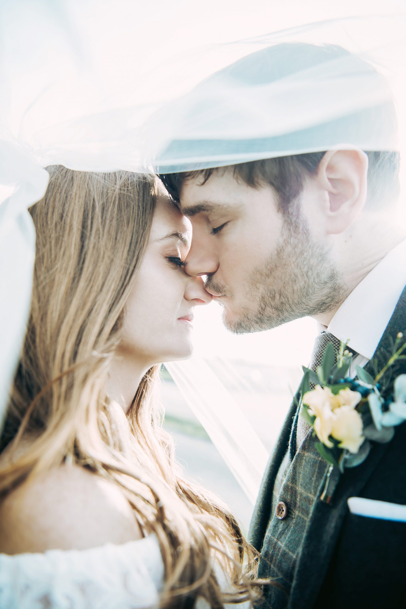 Gemma Tommy Rustic Romantic Wedding Teri V Photography SBS 028 scaled