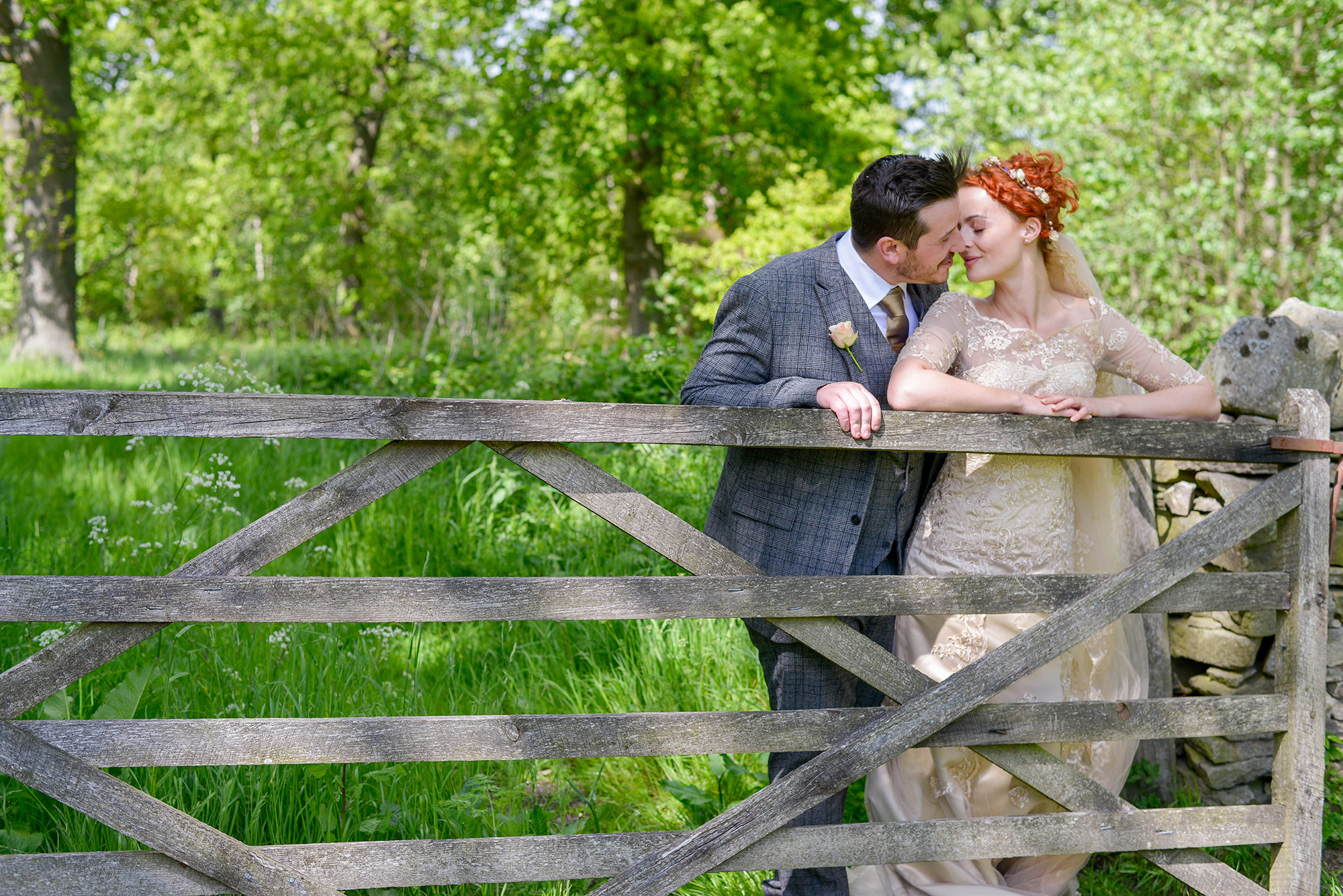 Heather_Darrell_Homemade-Rustic-Wedding_Kimberley-Waterson-Fine-Art-Photography_019
