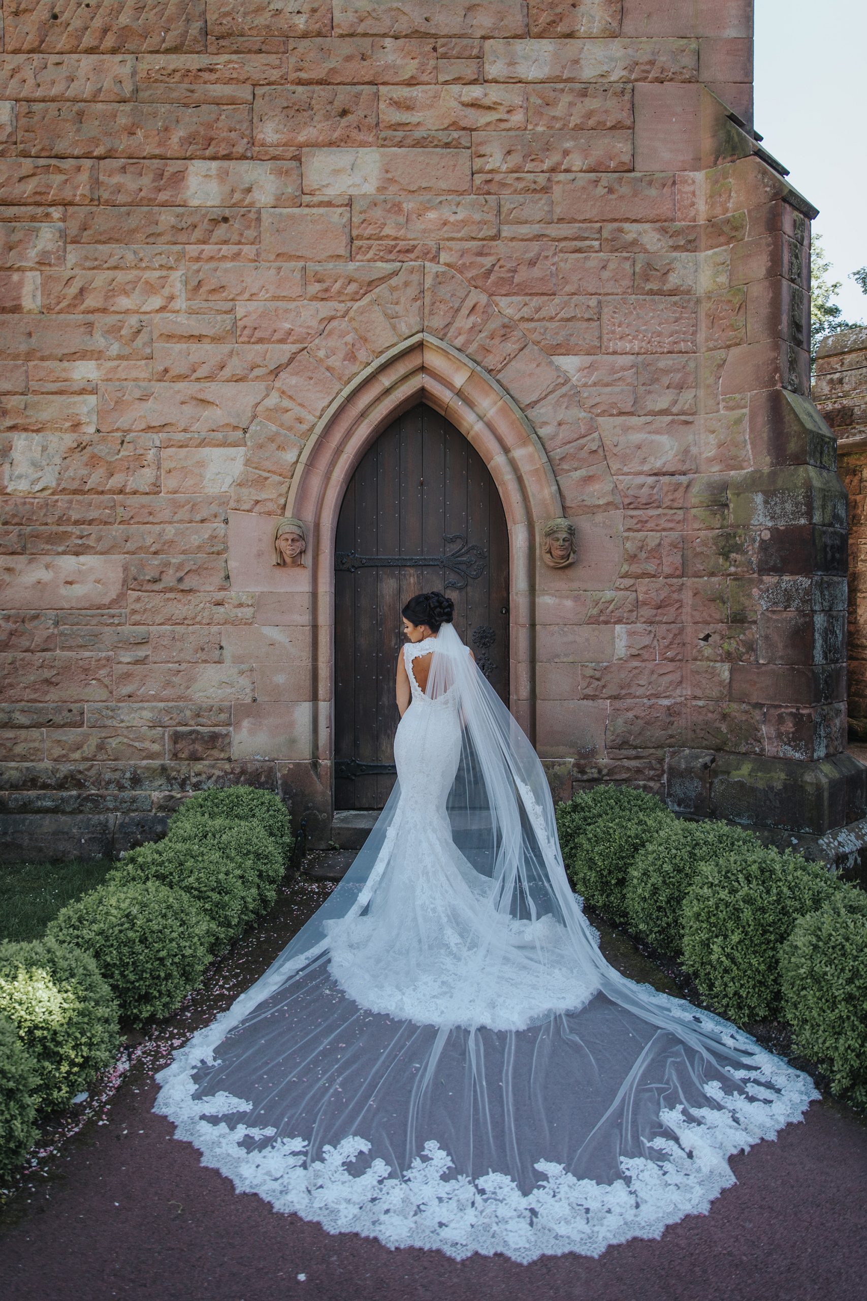 Hollie Jacob All White Wedding David West Photography SBS 038 scaled