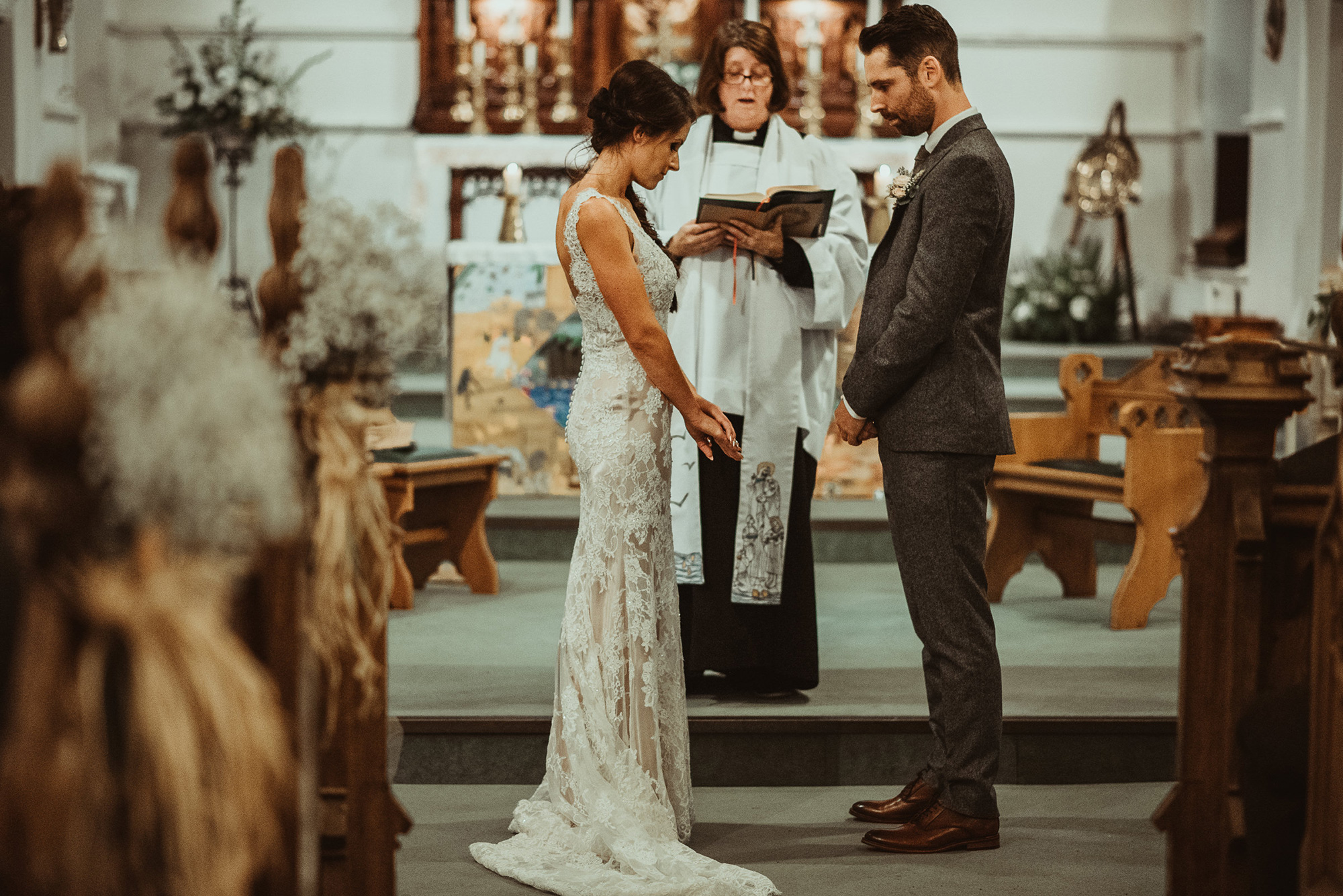 Holly_Luke_Rustic-Vintage-Wedding_014