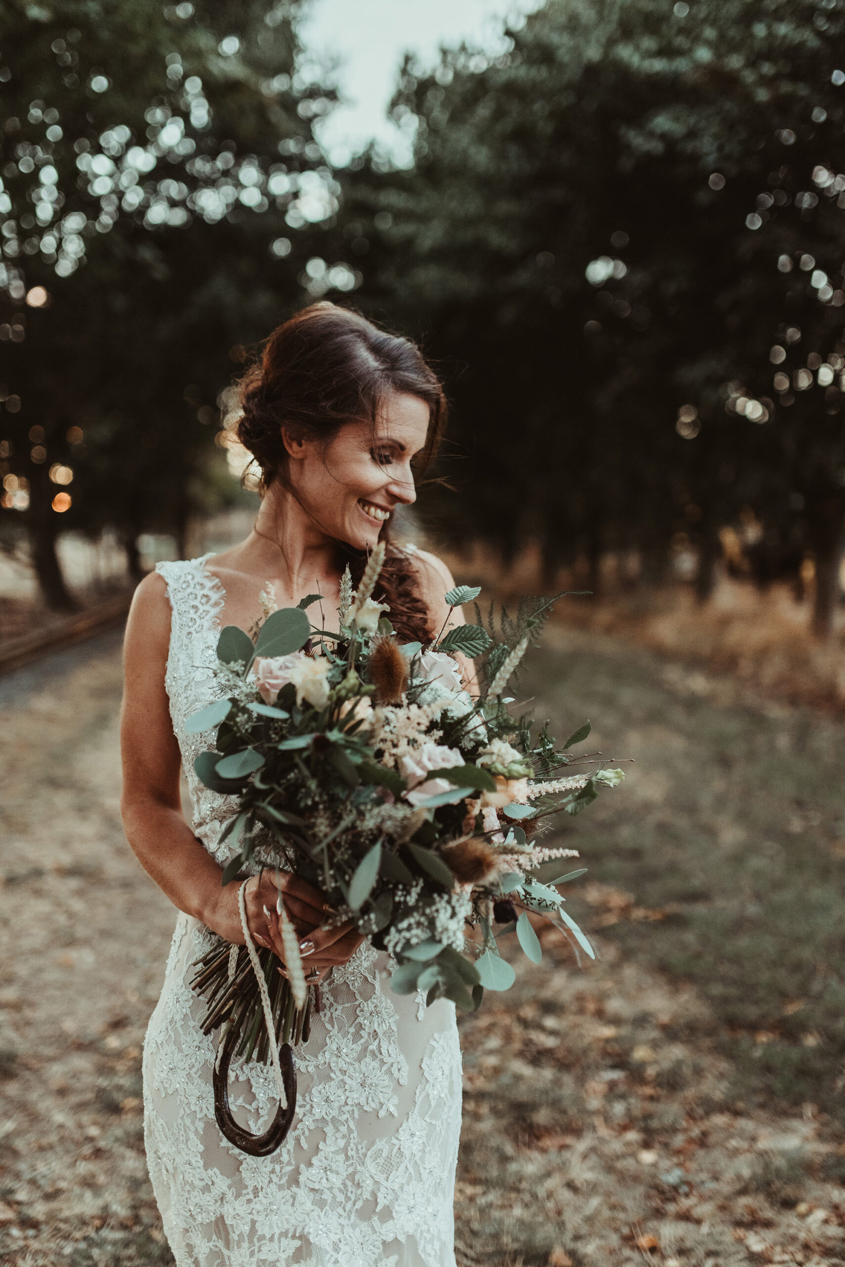 Holly_Luke_Rustic-Vintage-Wedding_032