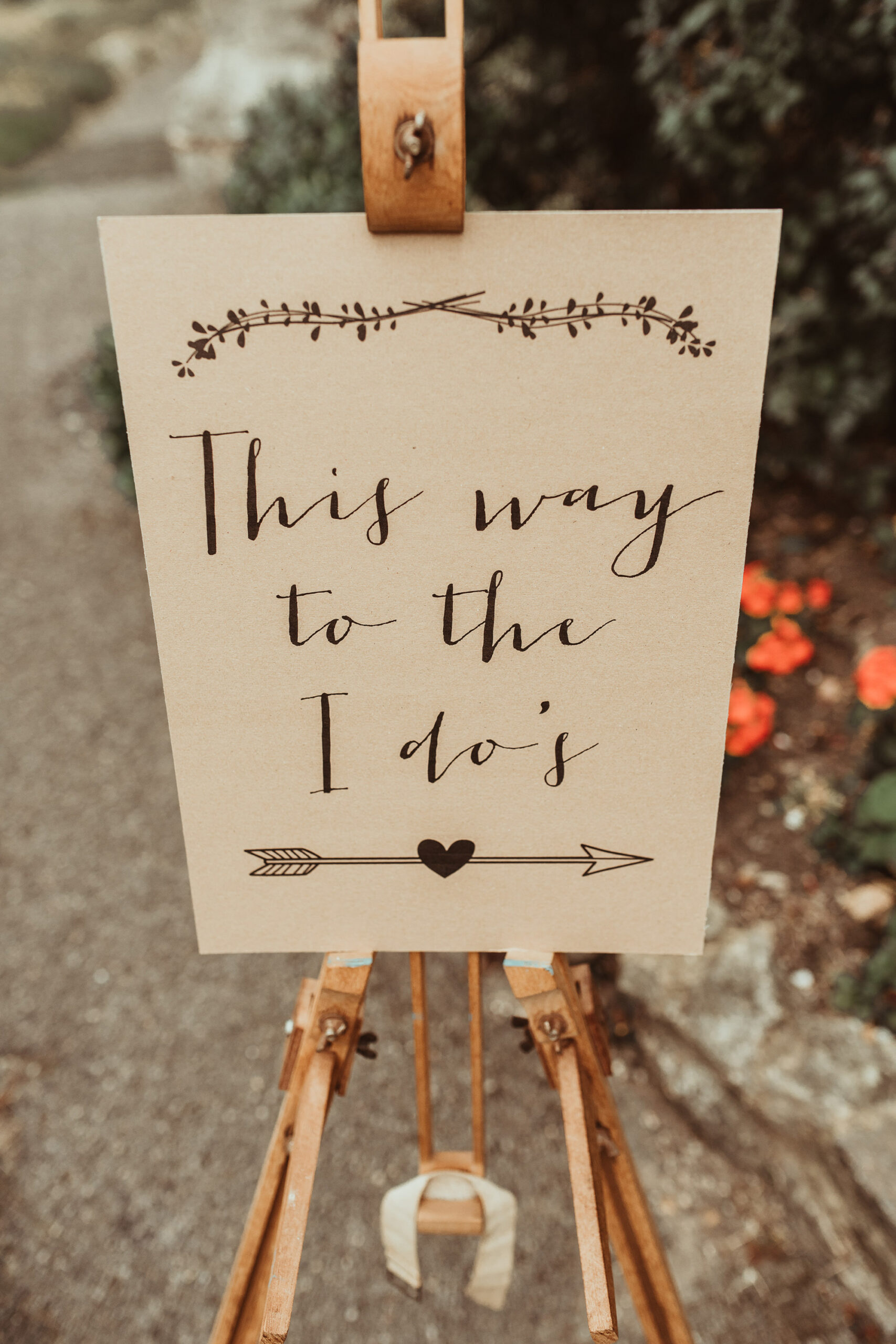 Holly_Luke_Rustic-Vintage-Wedding_SBS_008