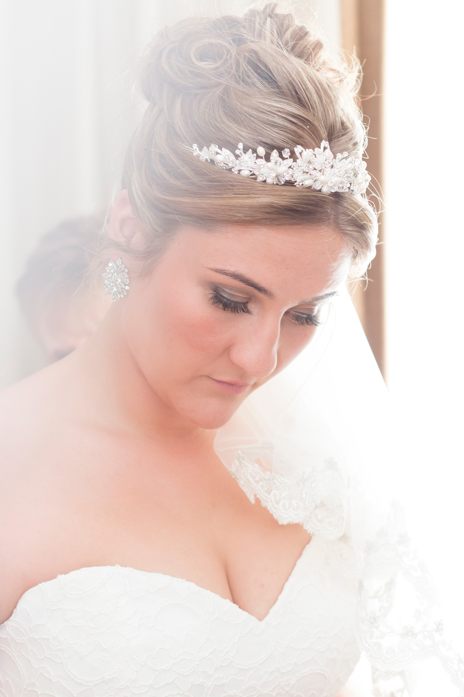 Imogen_Tony_Romantic-Wedding_SBS_012