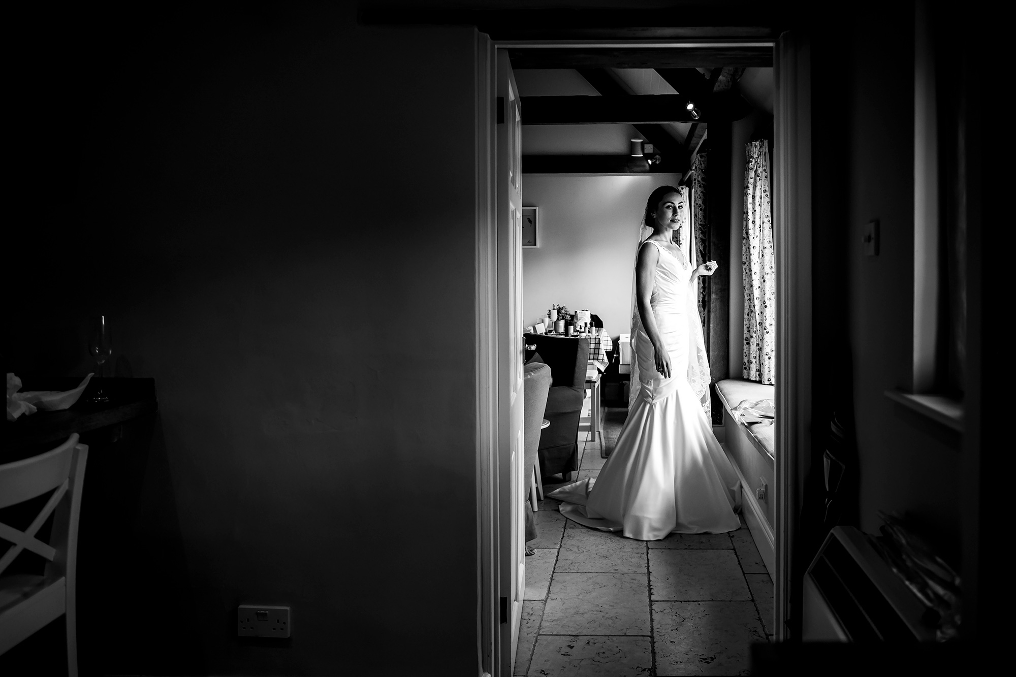 Jess Daniel Minimal Romantic Wedding Marcus Charter Wedding Photography 009