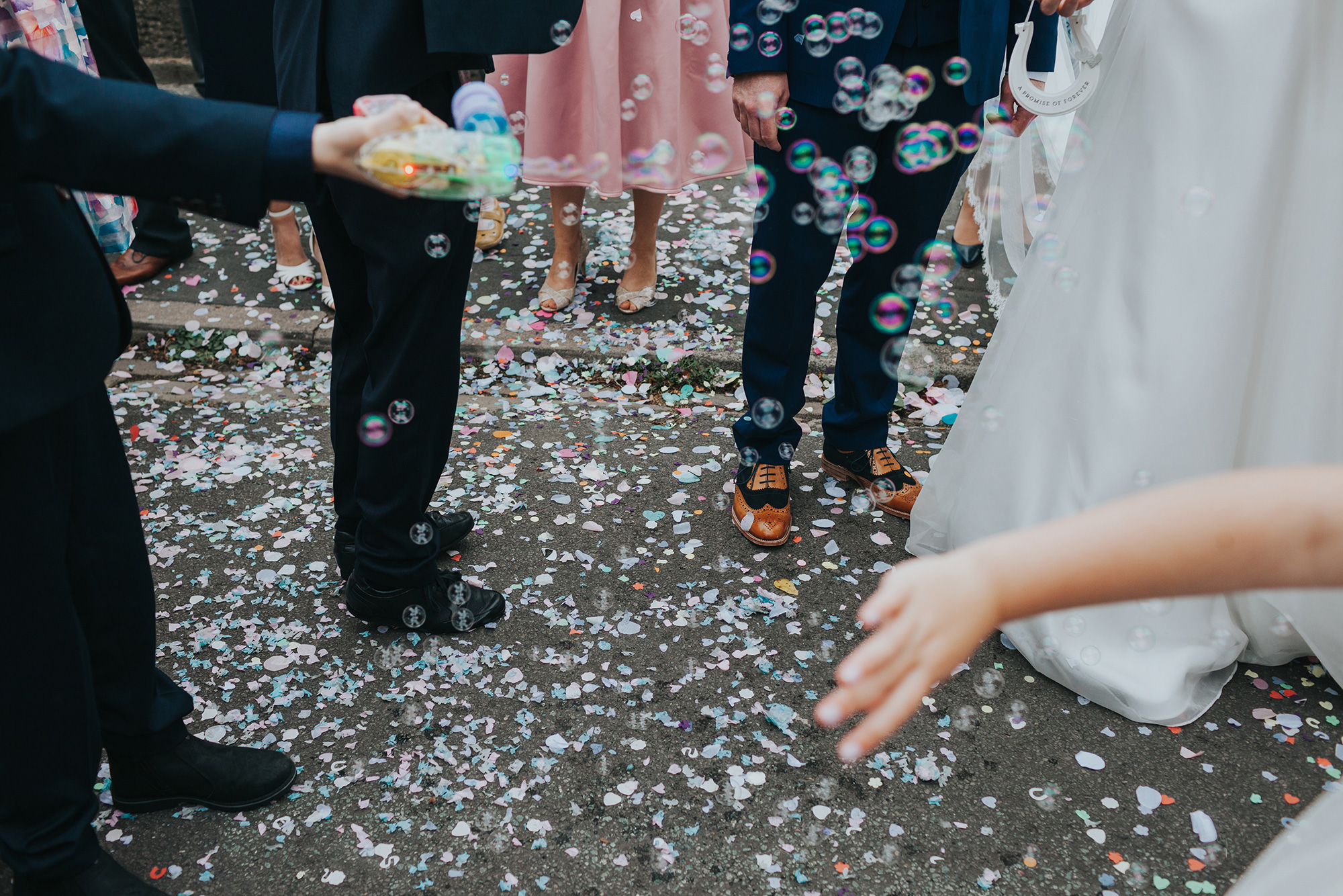 Jo_Mark_Vintage-Country-Wedding_Katie-Dervin-Photography_016