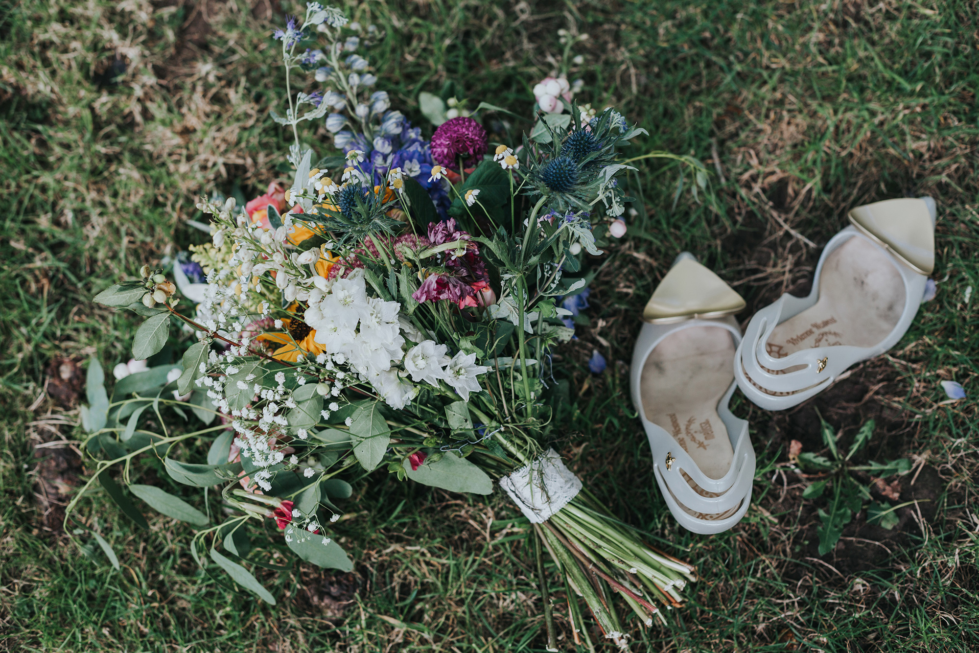 Jo_Mark_Vintage-Country-Wedding_Katie-Dervin-Photography_028