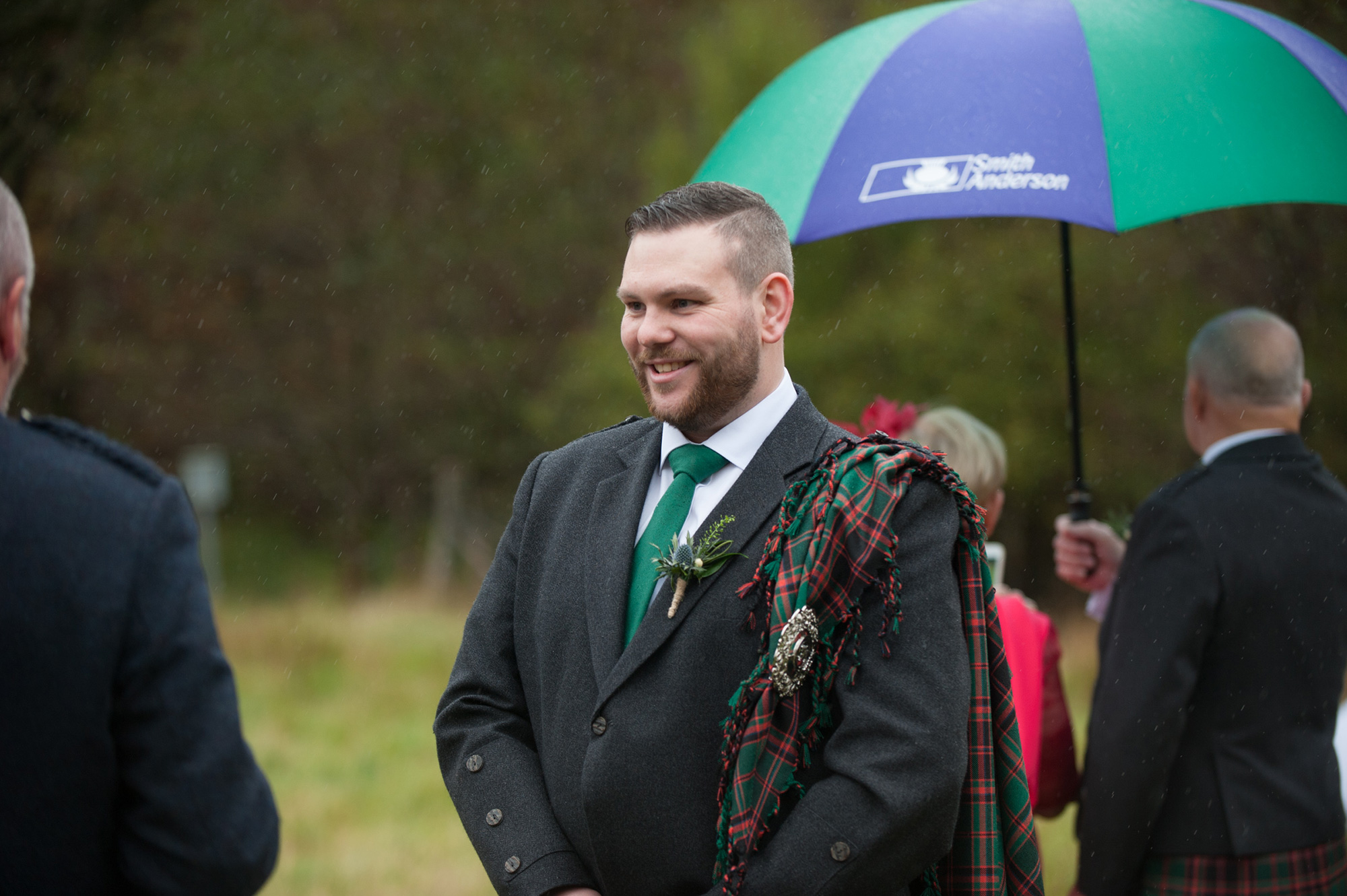 Karlie James Traditional Highland Scottish Wedding Margaret Soraya Photography 007