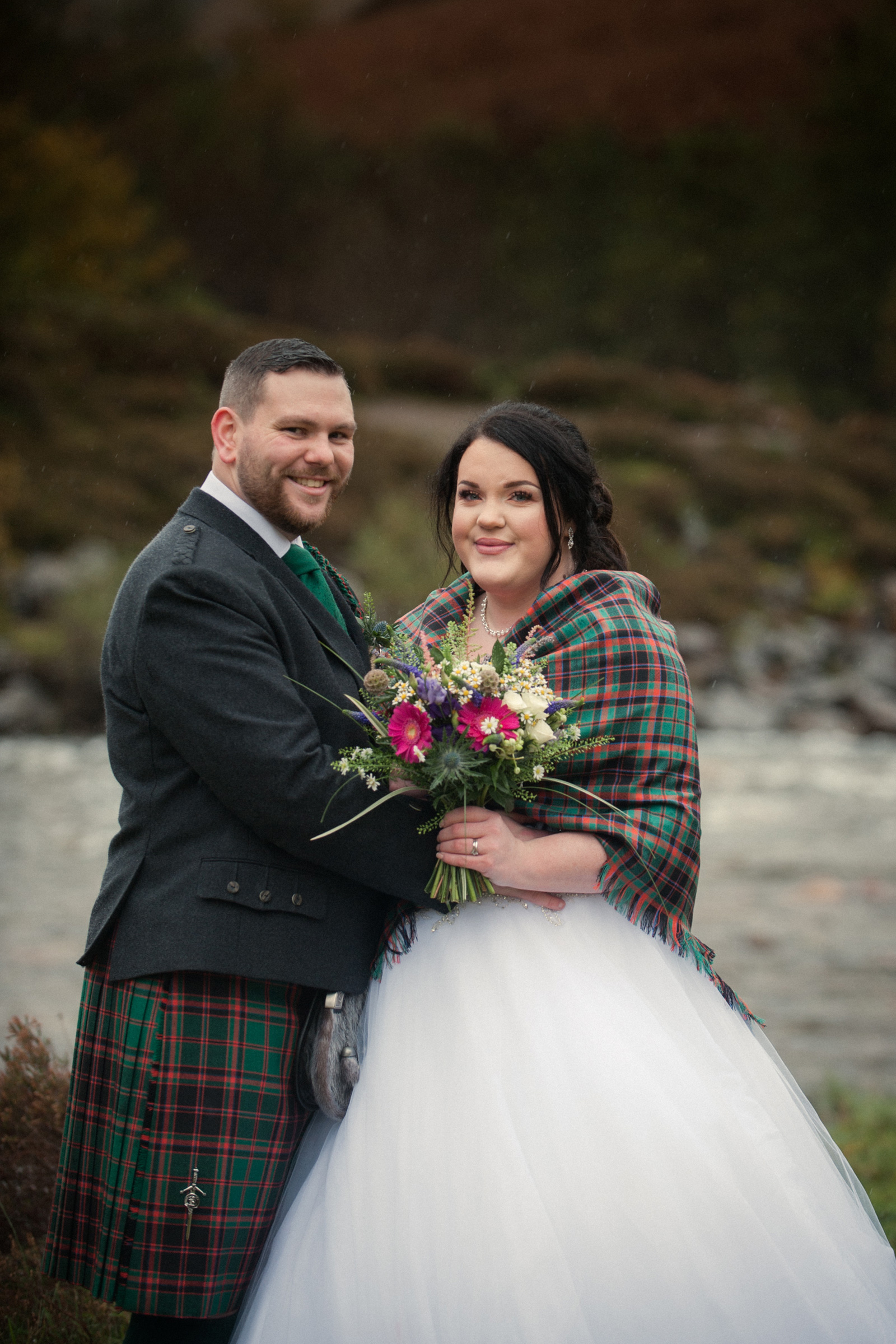 Karlie James Traditional Highland Scottish Wedding Margaret Soraya Photography SBS 020