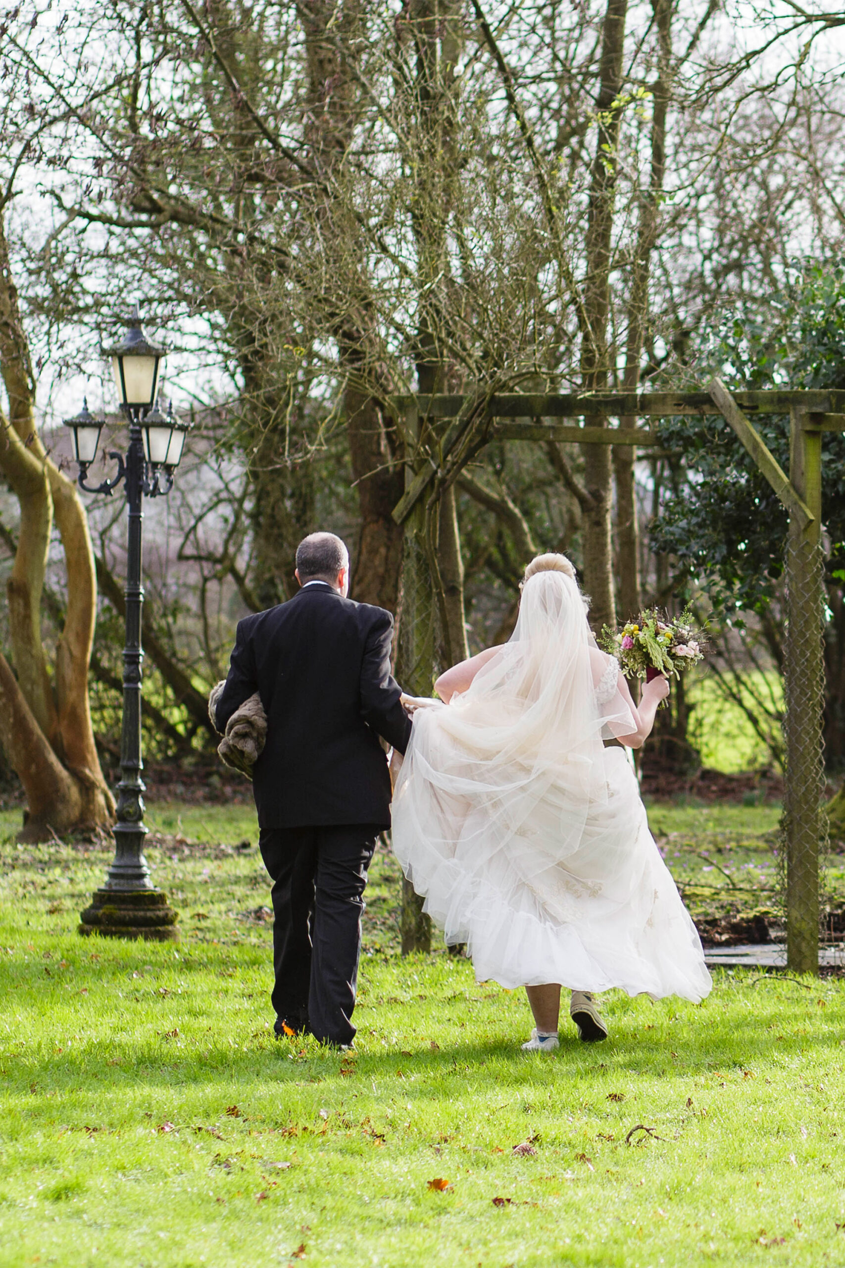 Kate_Darren_Woodland-Wedding_SBS_025