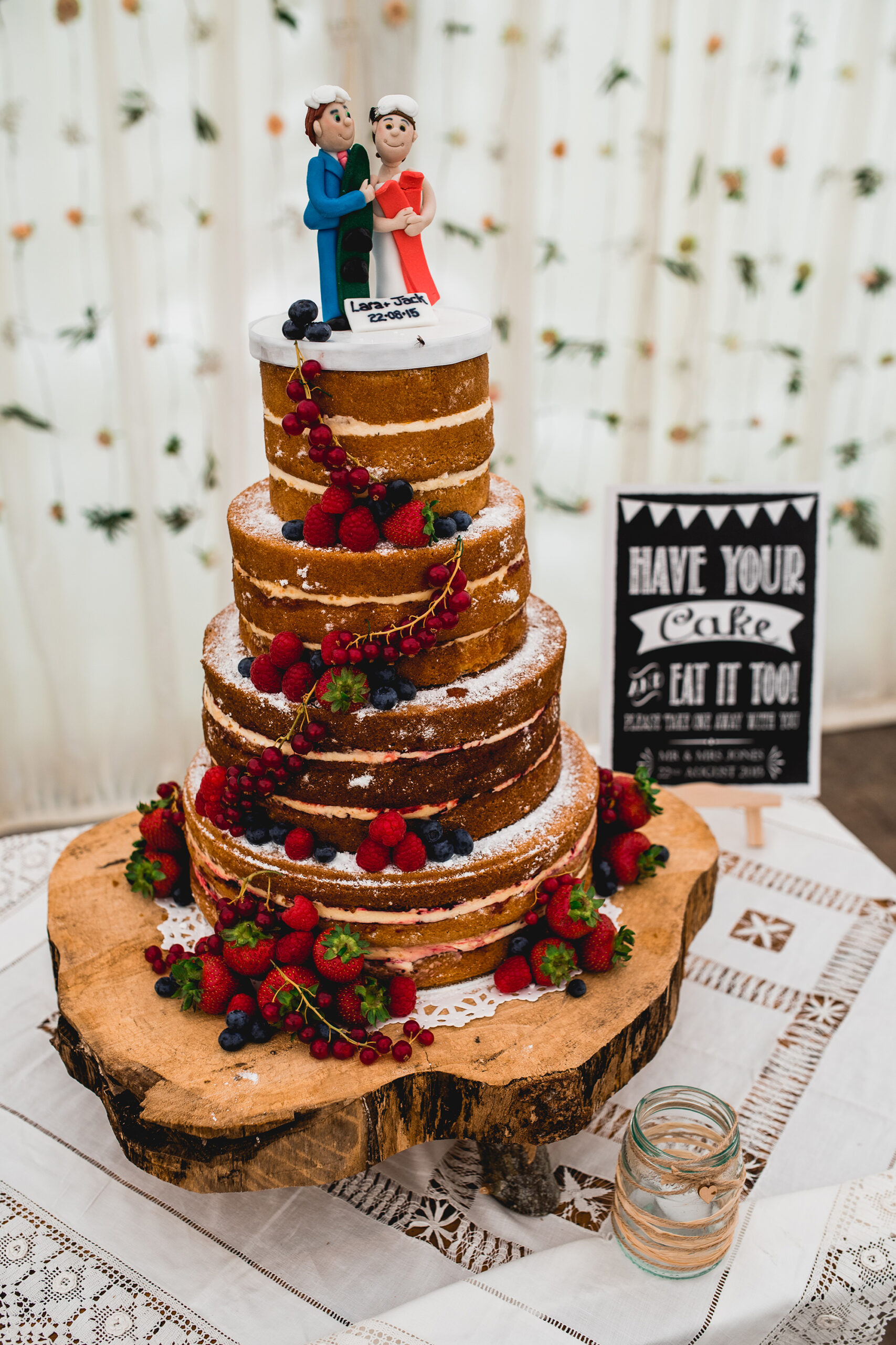 Lara_Jack_Rustic-Vintage-Wedding_SBS_020