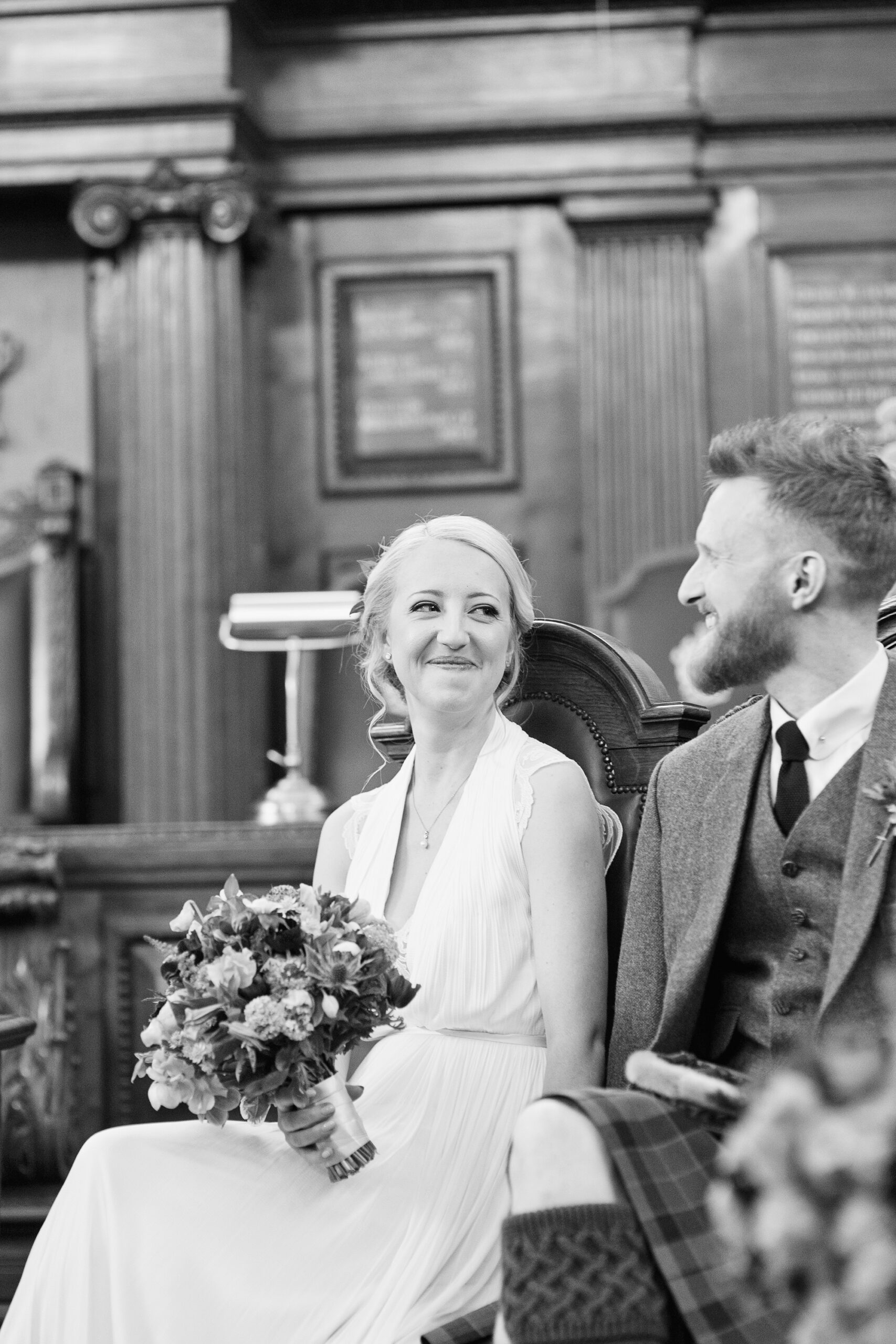 Laura_Adie_Glasgow-Meets-London-Wedding_SBS_008