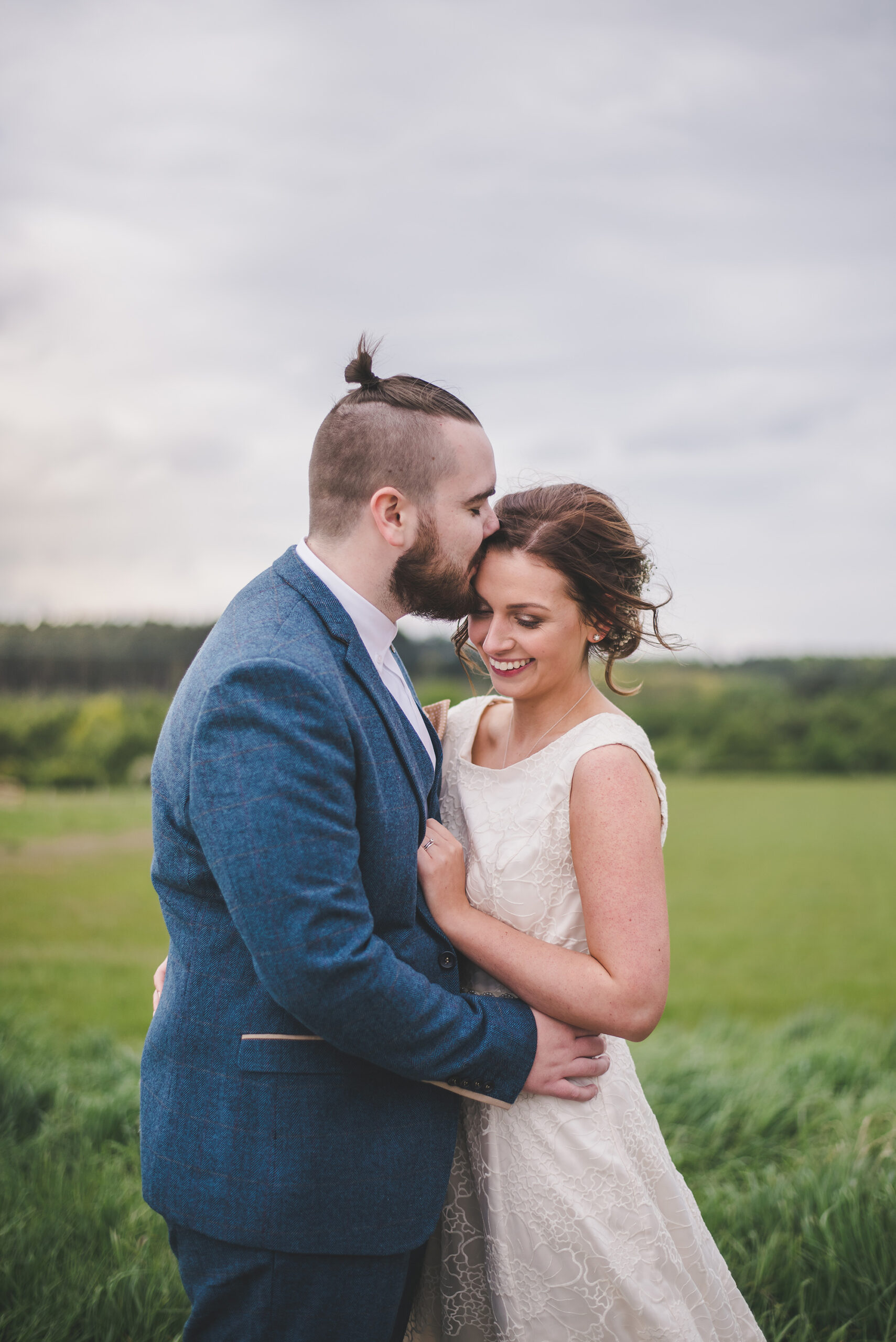 Laura_Andrew_Rustic-Homemade-Wedding_Rhi-Scotchbrook-Photography_033