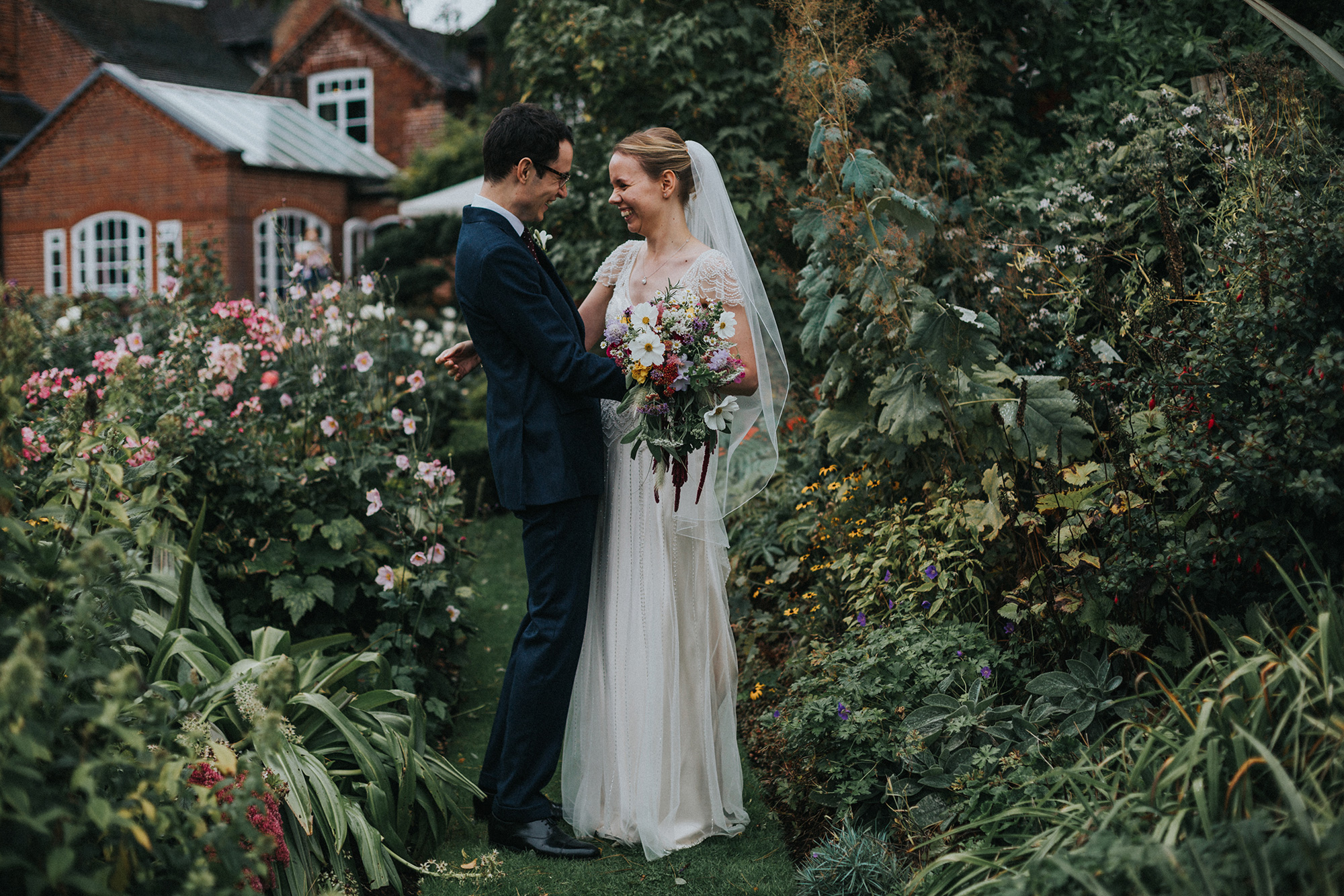 Lucy Nick Relaxed Wedding Katie Dervin Photographer 034