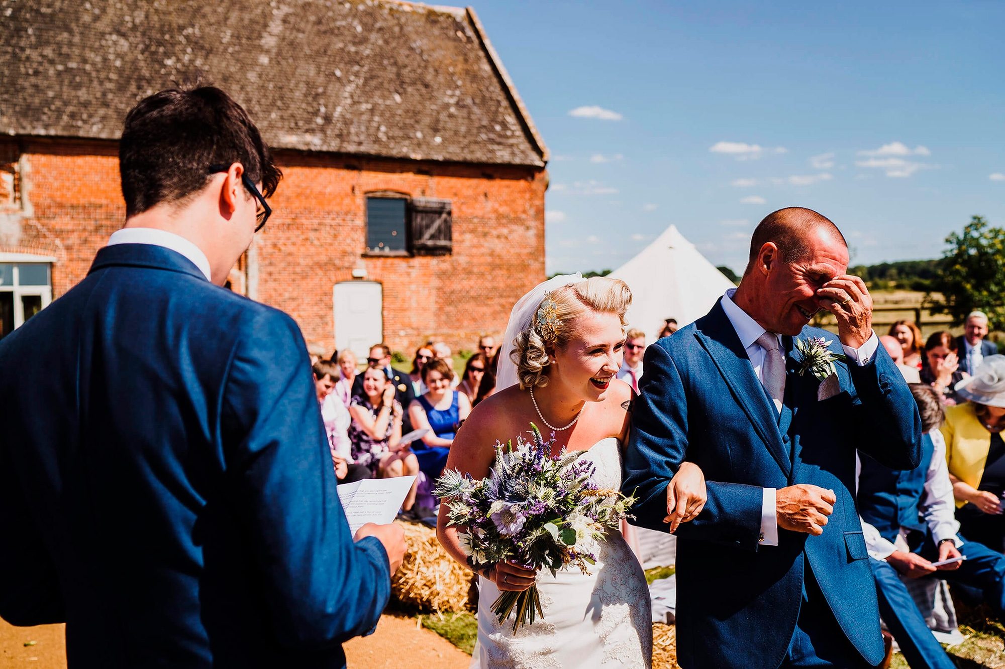 Lucy Simon Rustic Quirky Wedding Rob Dodsworth Photography 015