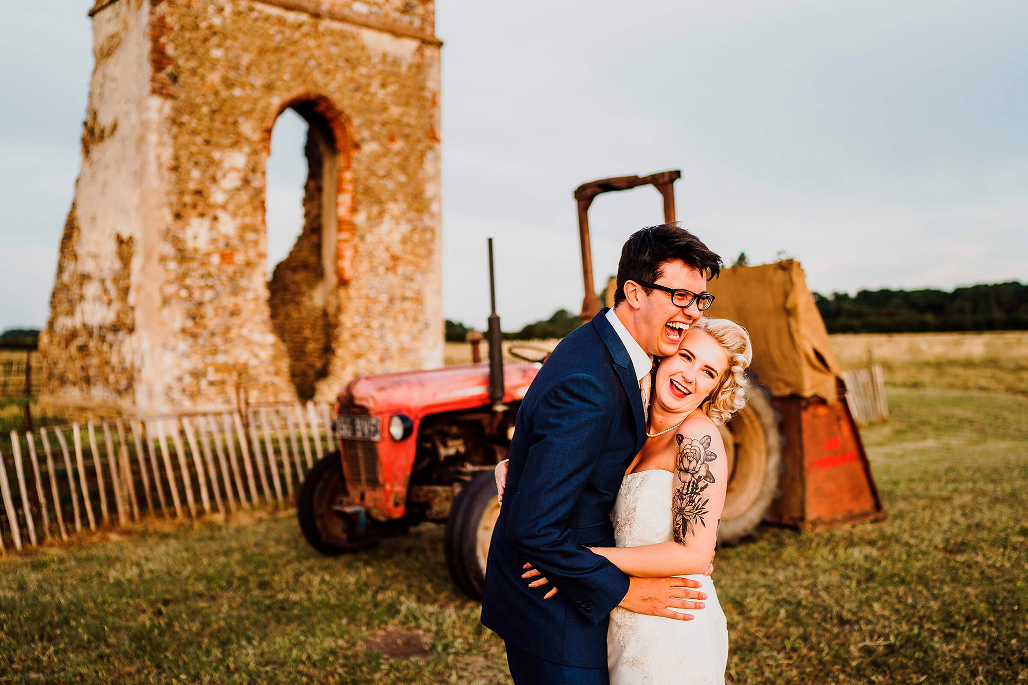 Lucy Simon Rustic Quirky Wedding Rob Dodsworth Photography 041