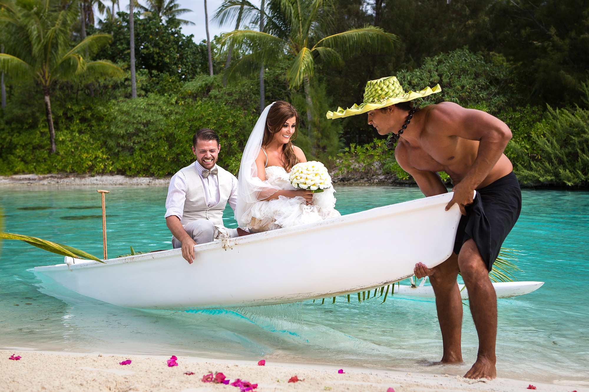 Megan_Danny_Intimate-Destination-Wedding_015