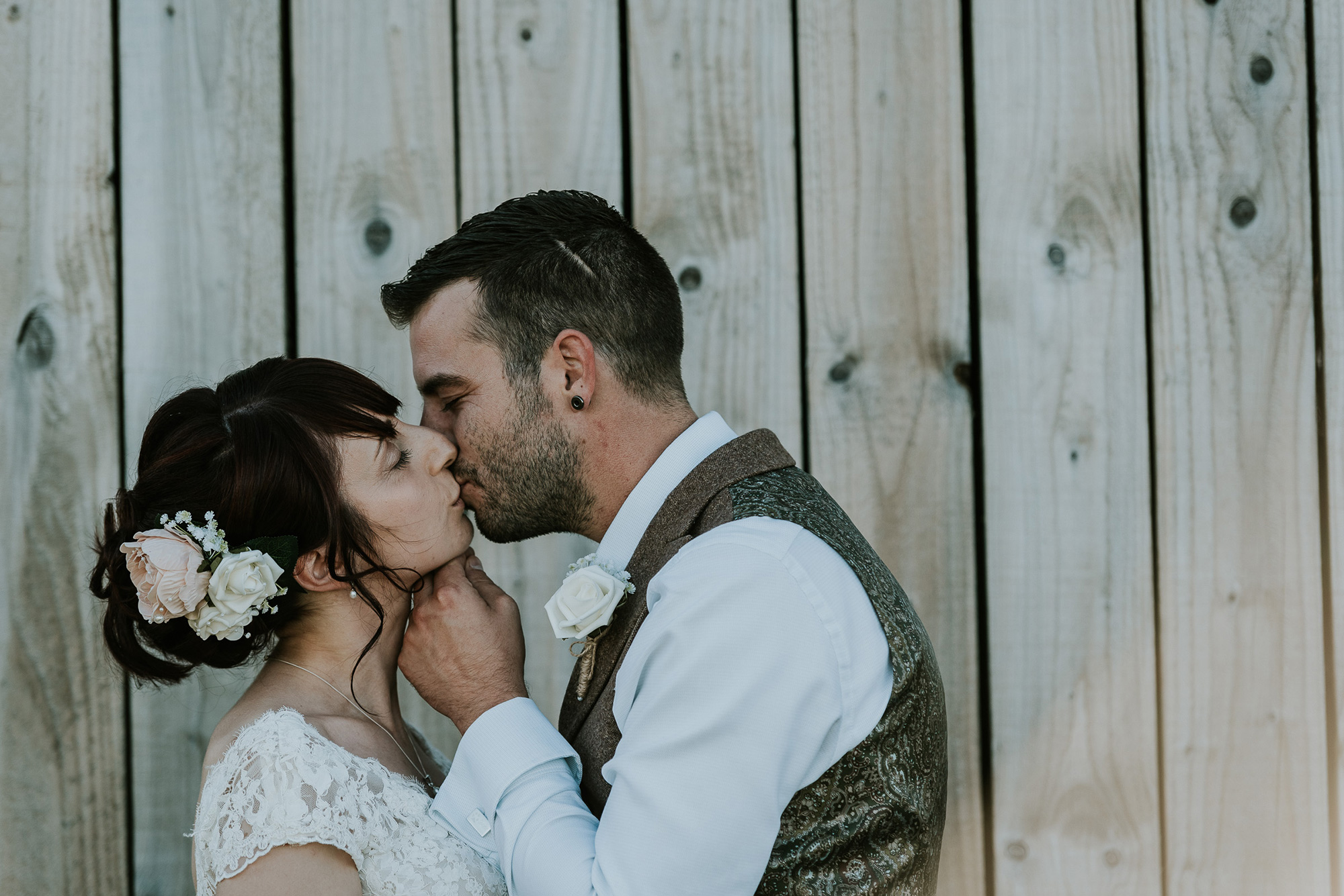 Natalie_Jim_Vintage-Farm-Wedding_032