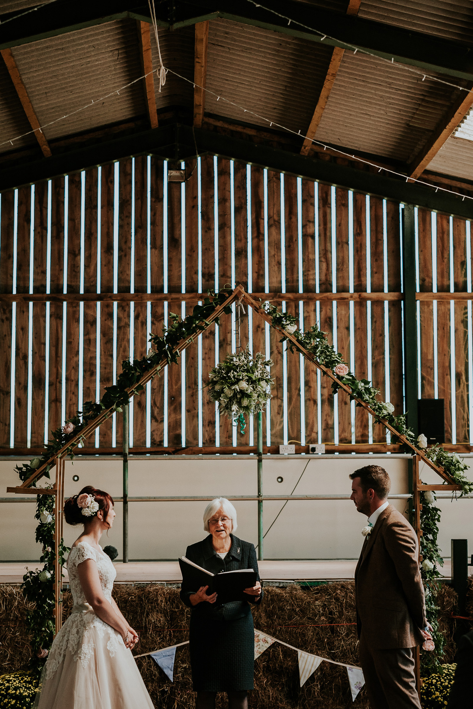 Natalie_Jim_Vintage-Farm-Wedding_SBS_020