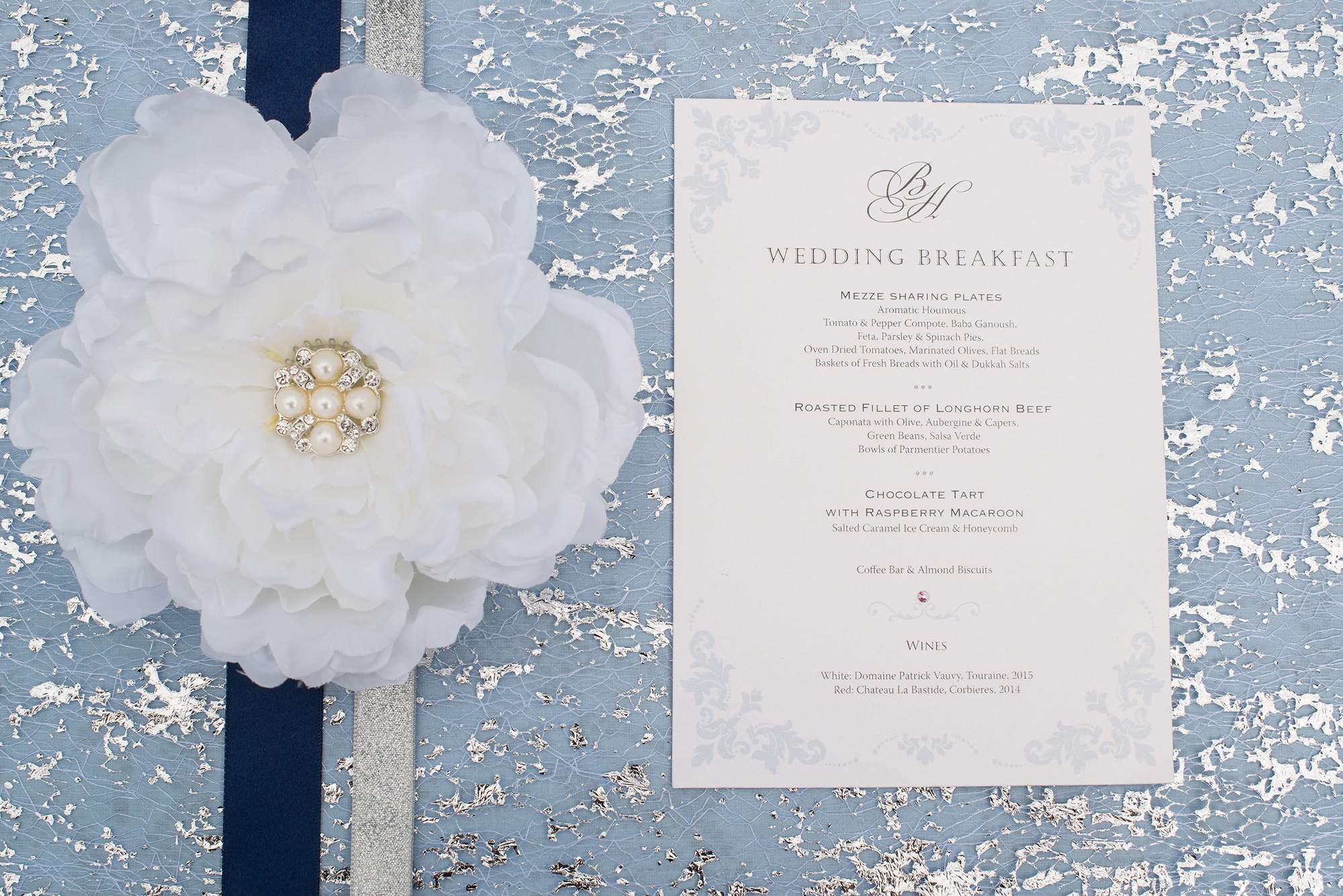 Notton_House_Photography_Blue_Silver-Styled-Shoot_003