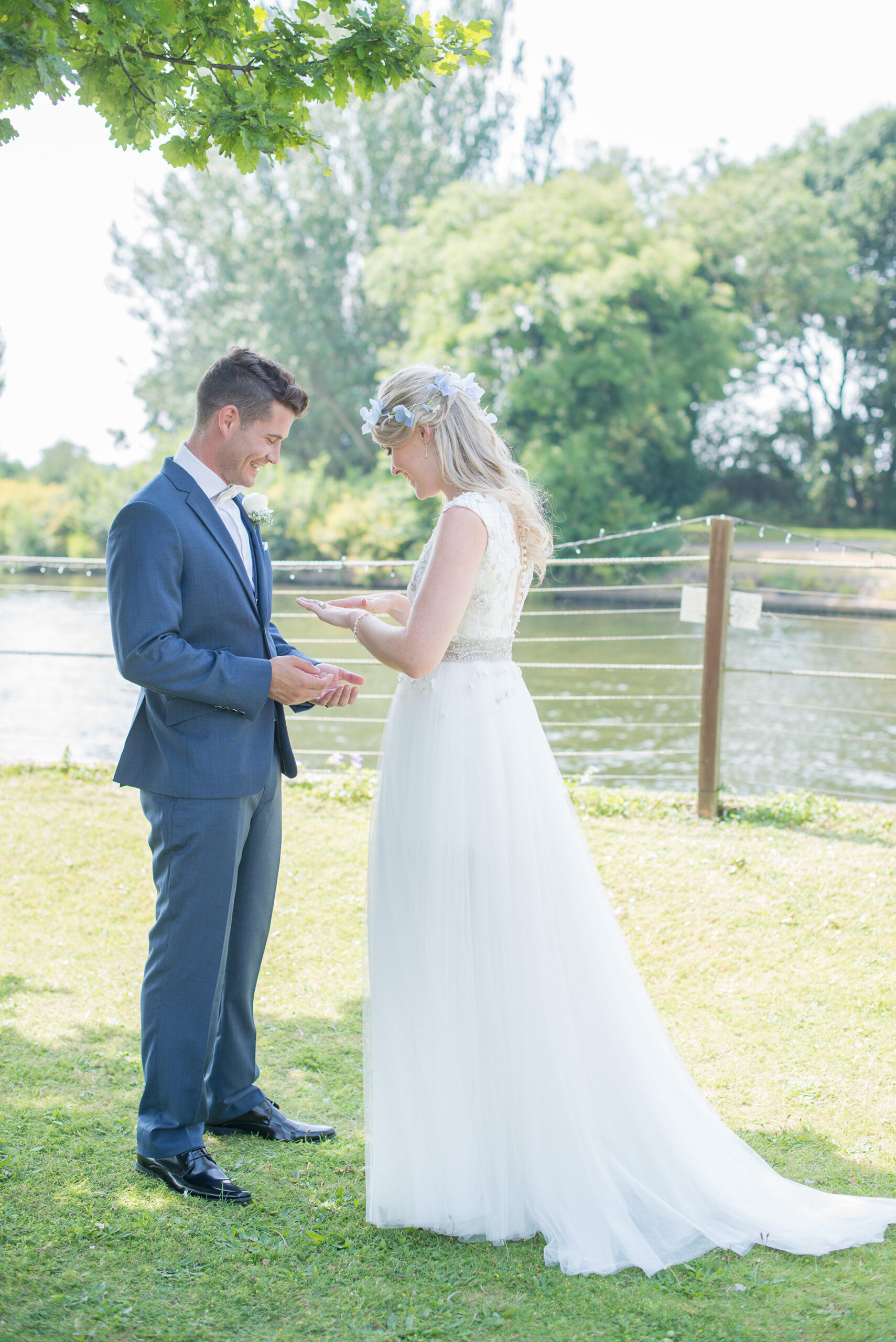 Notton_House_Photography_Blue_Silver-Styled-Shoot_008