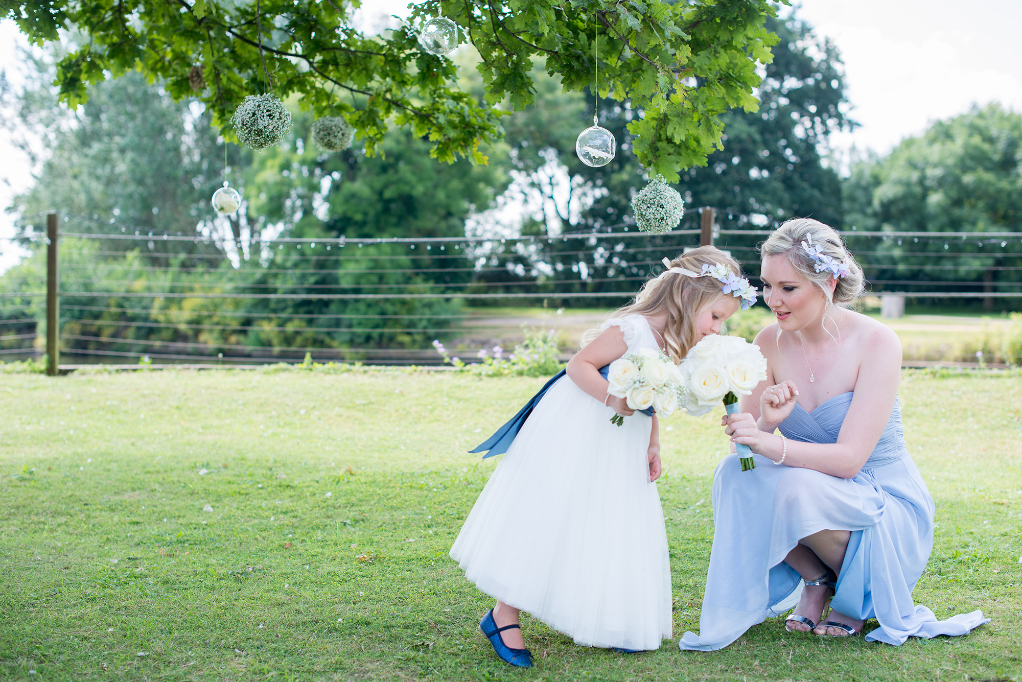 Notton_House_Photography_Blue_Silver-Styled-Shoot_014