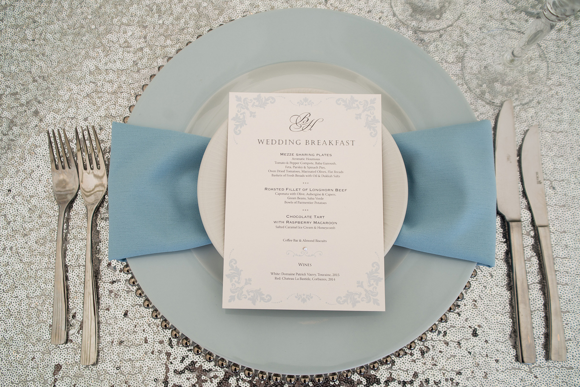 Notton_House_Photography_Blue_Silver-Styled-Shoot_029