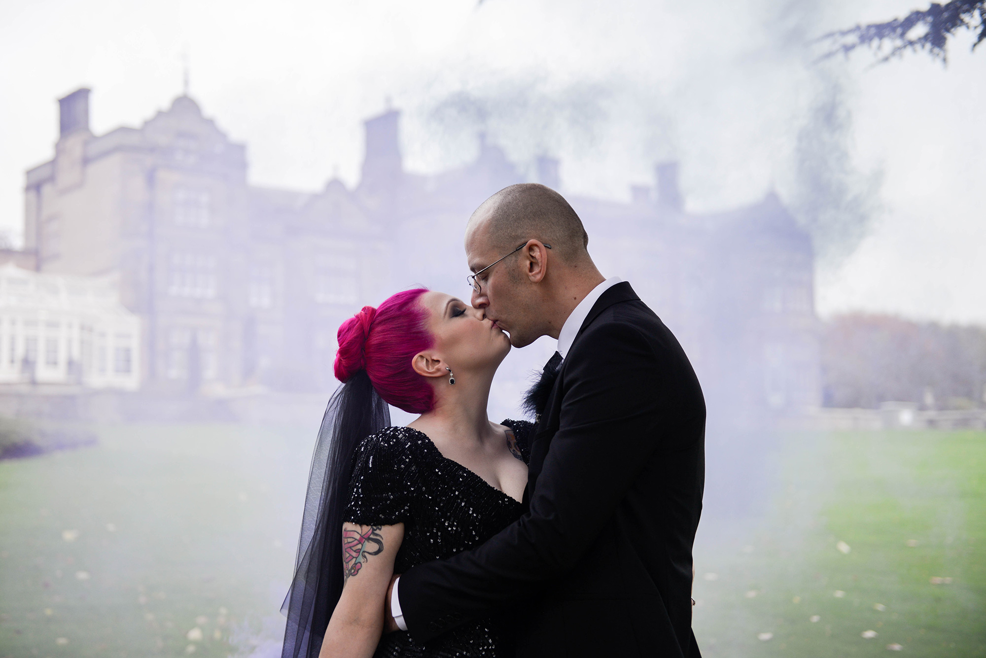 Pippa_Alex_Glamorous-Halloween-Wedding_KW-Fine-Art-Photography_038