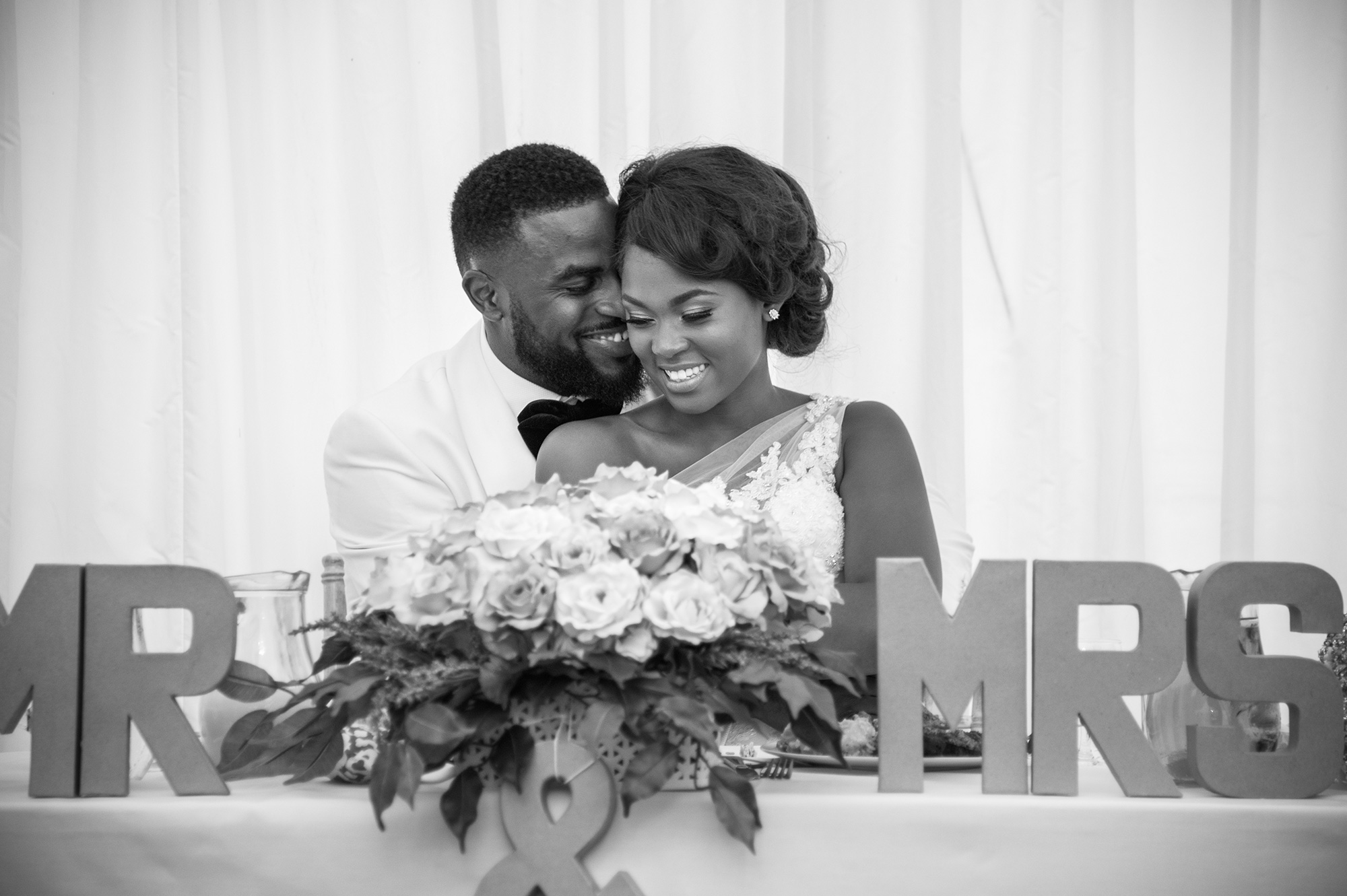 Rose Wale Vintage Wedding Carla Thomas Photography 038