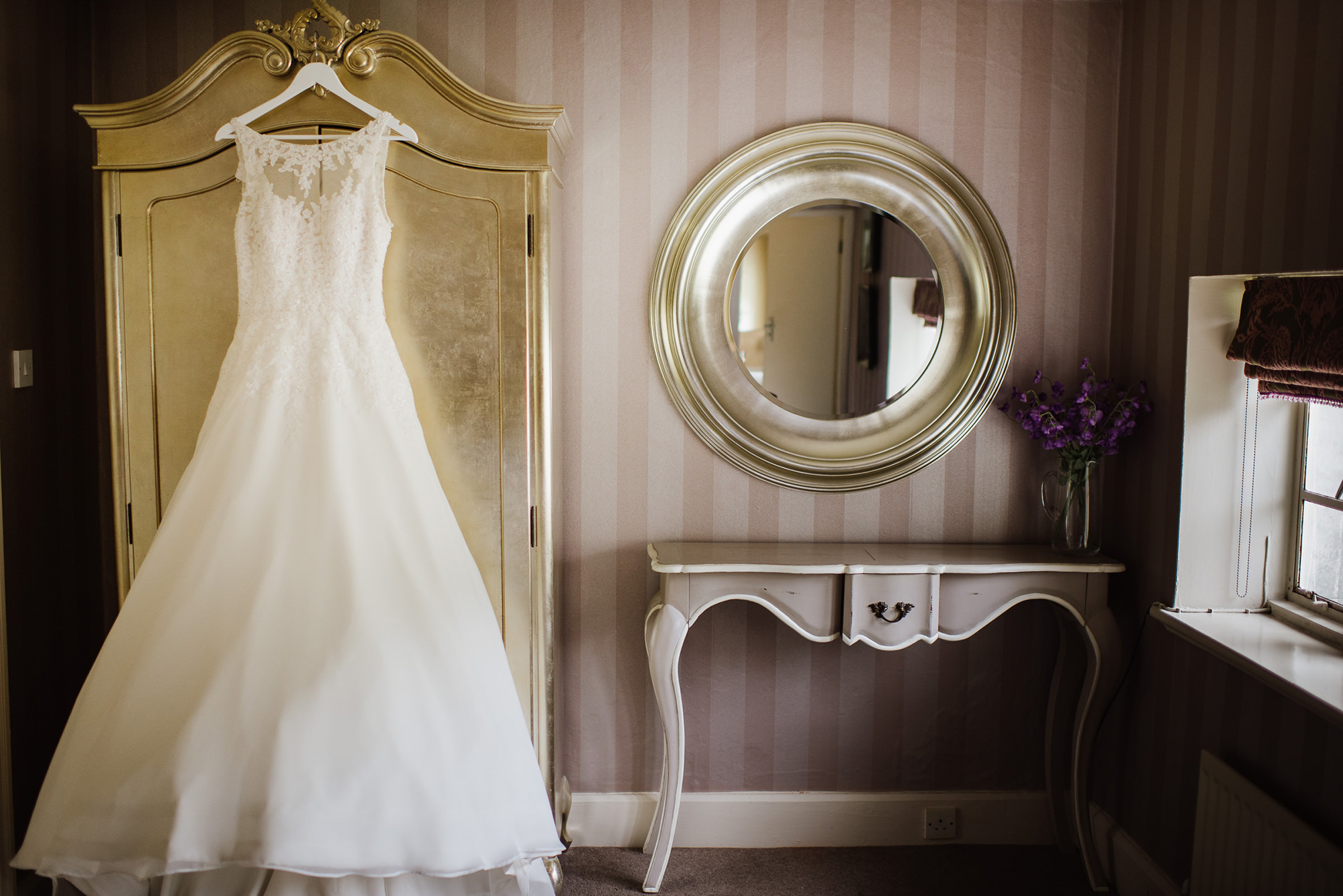 Rowena_Stuart_Classic-Wedding_001