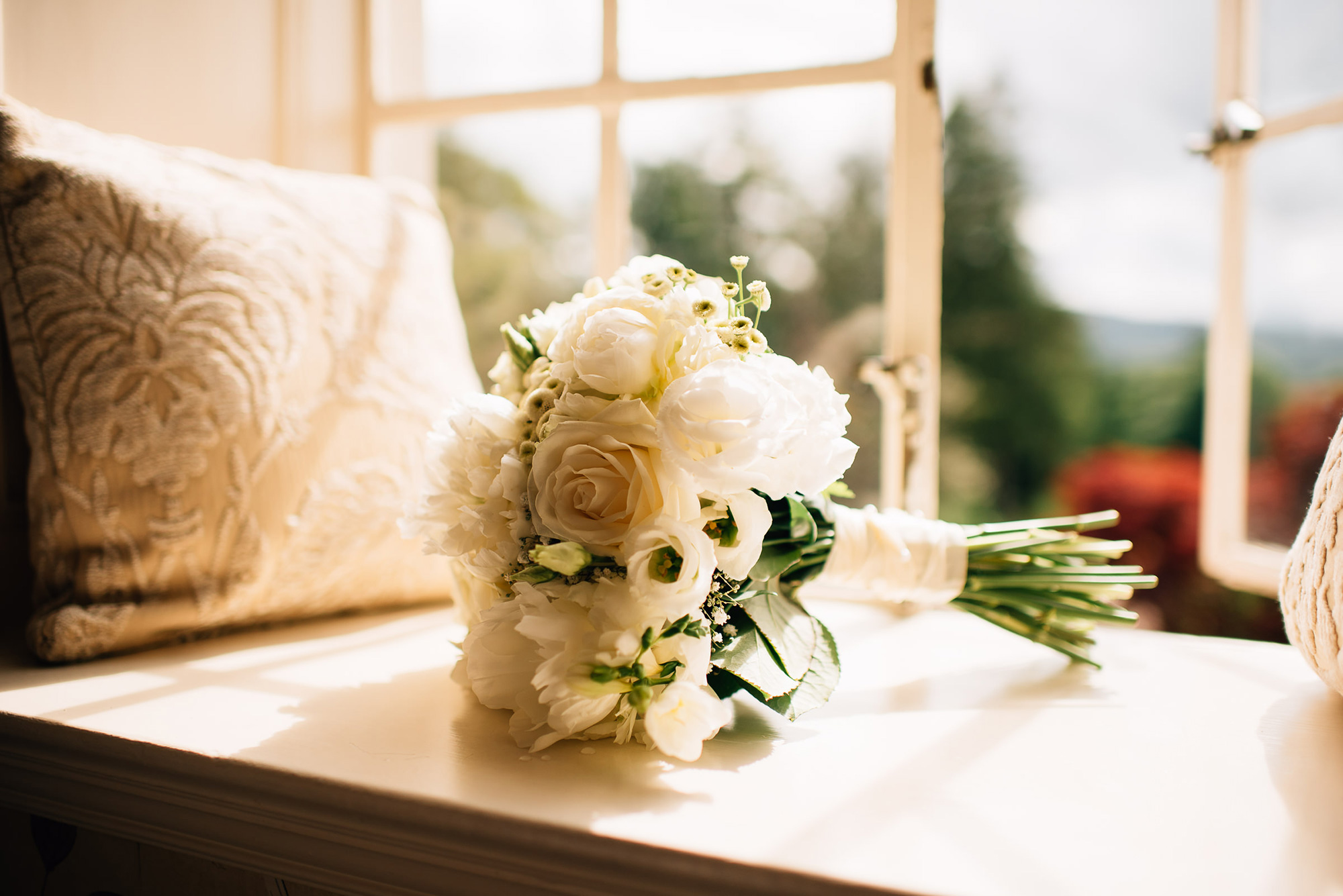 Rowena_Stuart_Classic-Wedding_004