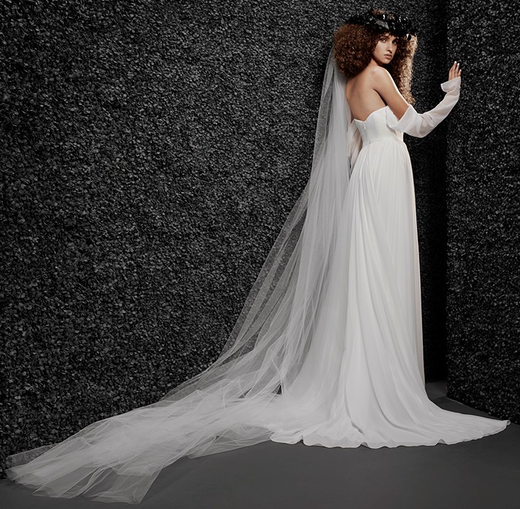 Vera Wang Bride 2022 Sylvie Dress
