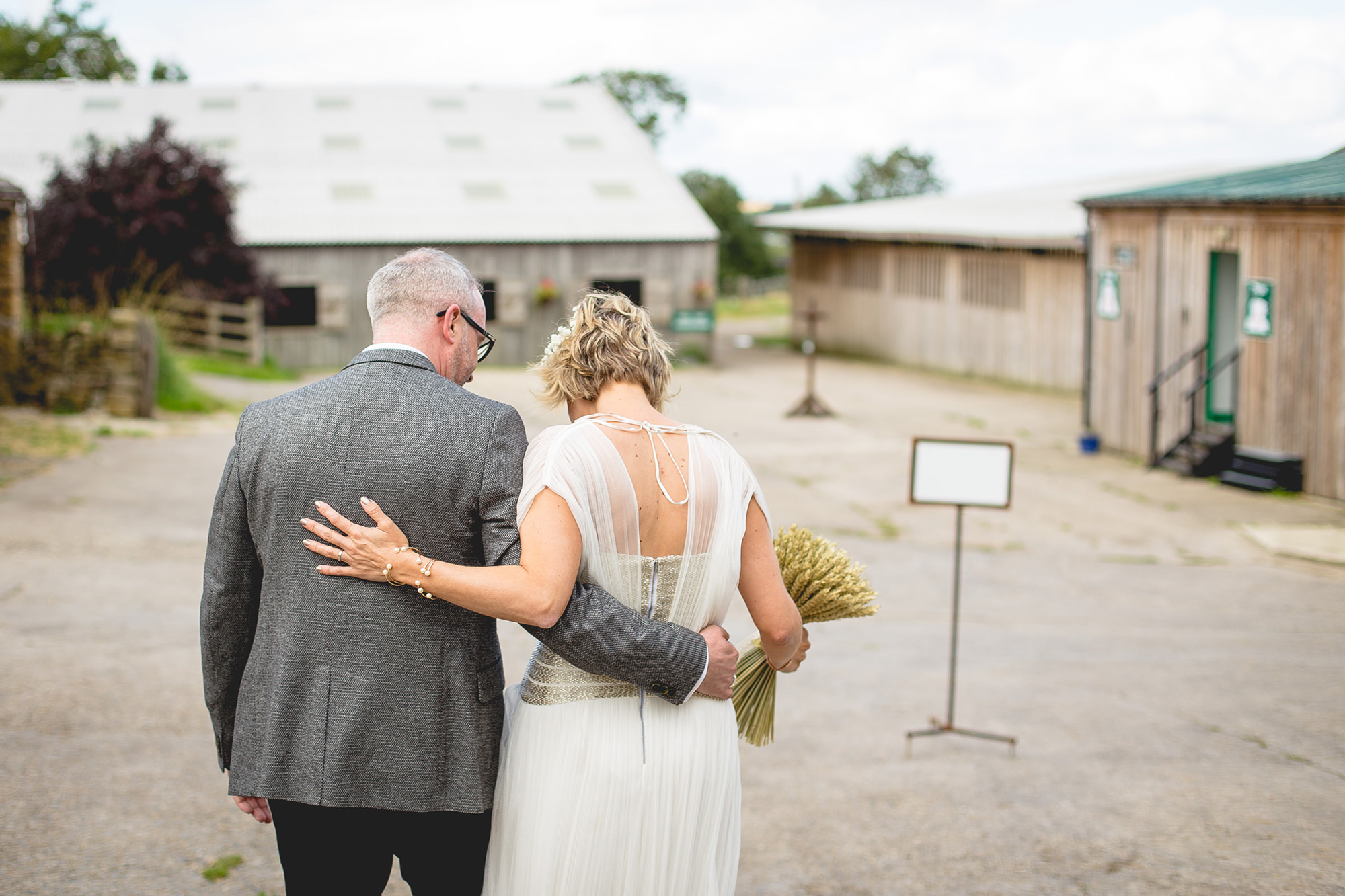 Sally_Andy_Country-Rustic-Wedding_015