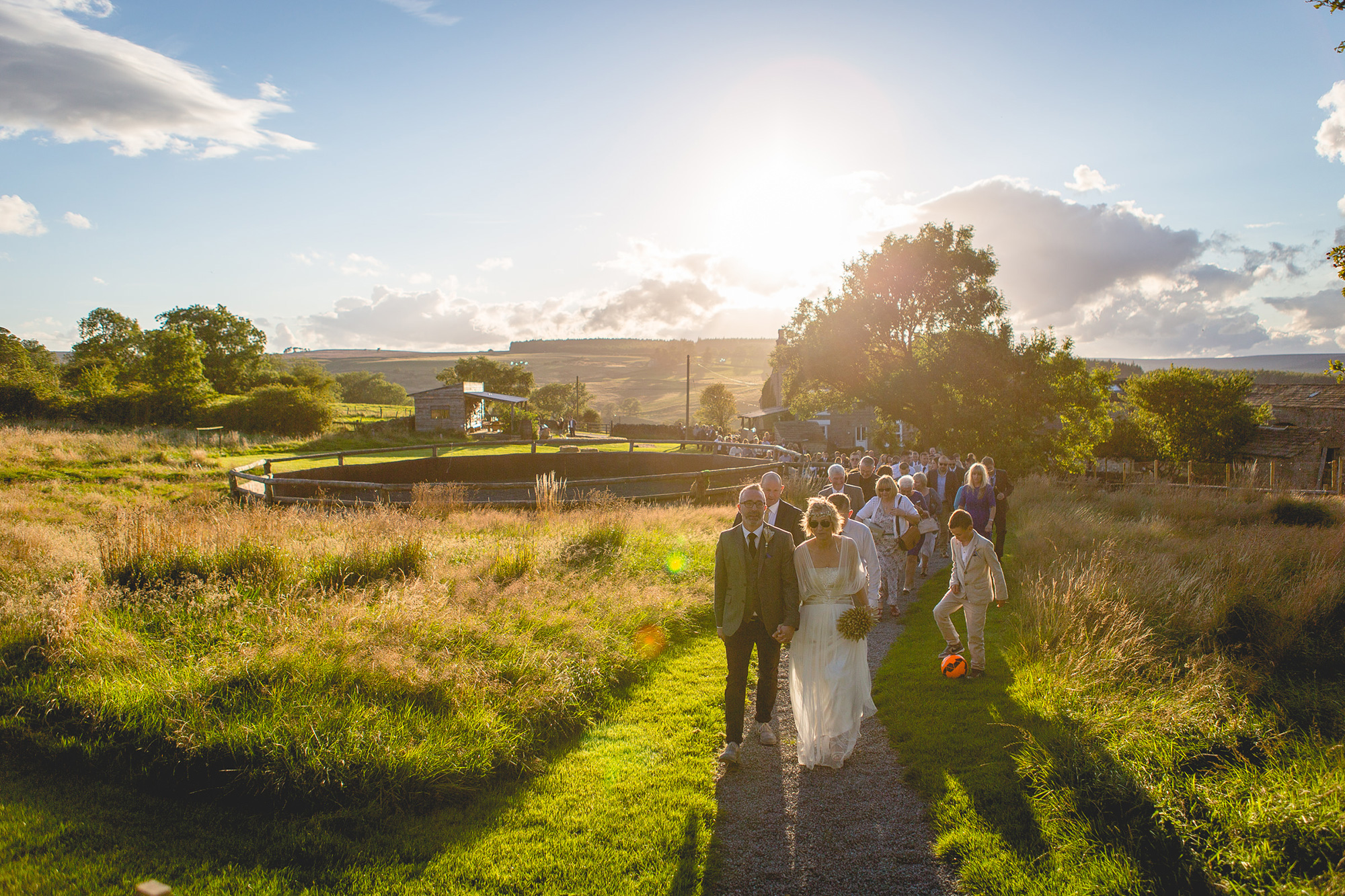 Sally_Andy_Country-Rustic-Wedding_025