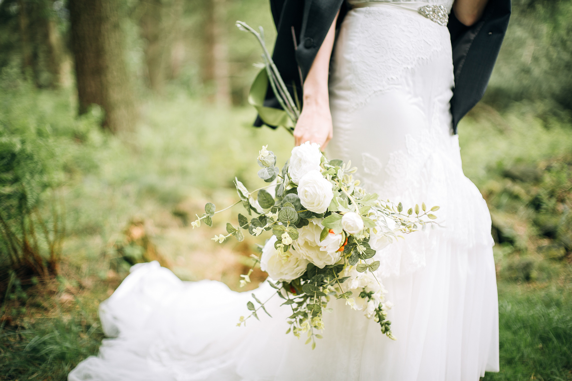 Stacey_Mae_Photography_Weeding-in-the-Woods_013