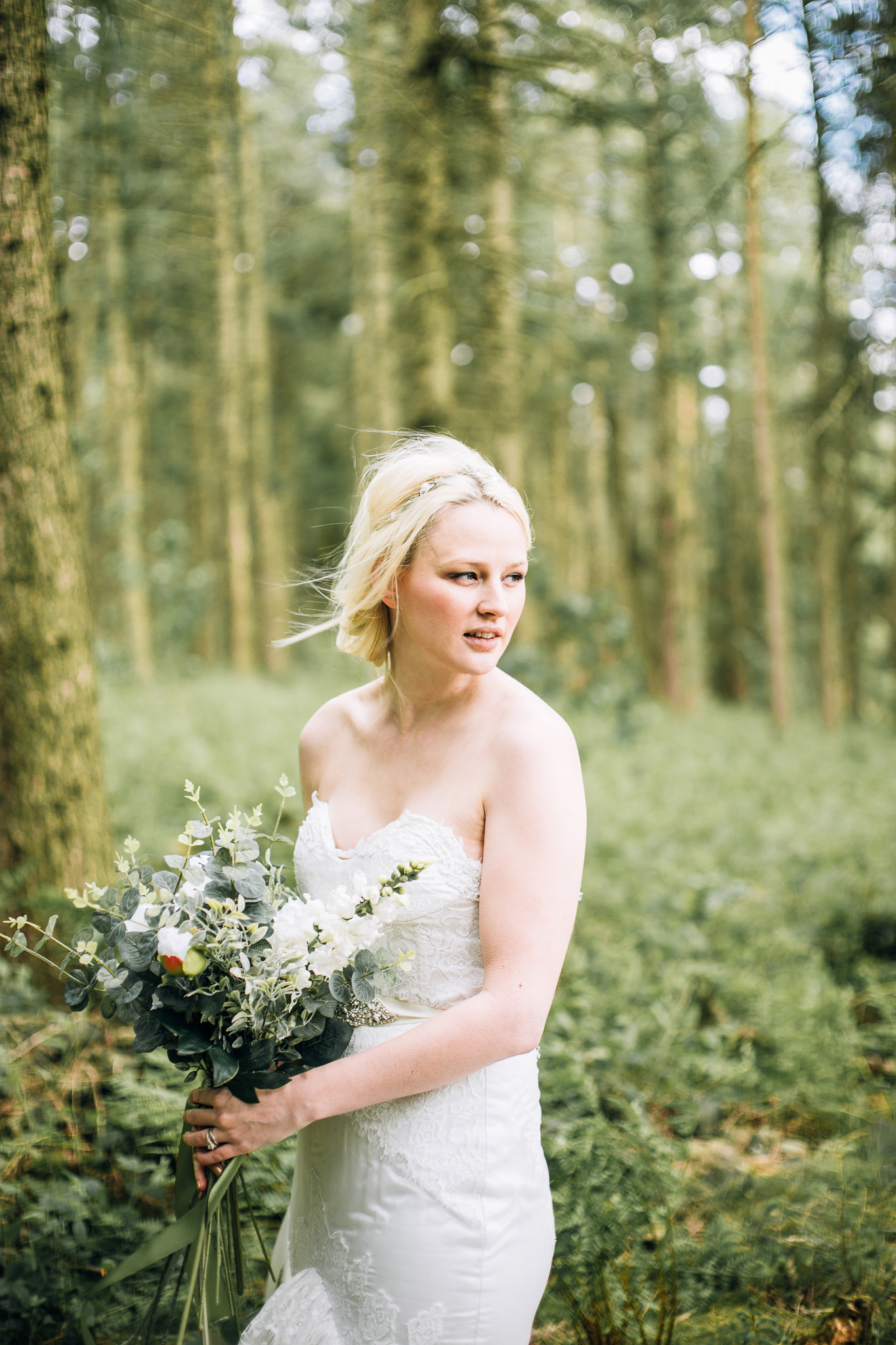 Stacey_Mae_Photography_Weeding-in-the-Woods_014