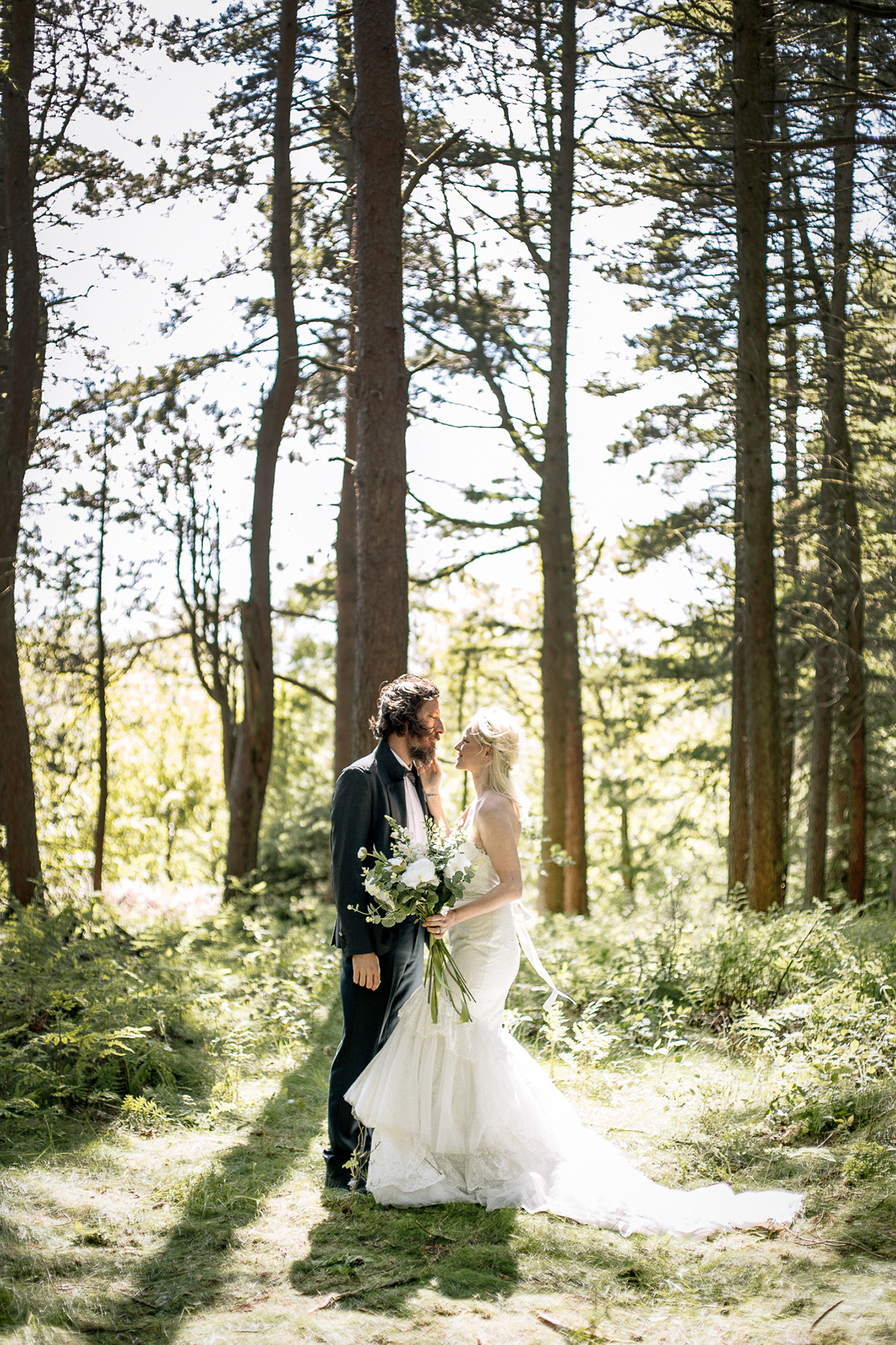 Stacey_Mae_Photography_Weeding-in-the-Woods_SBS_007