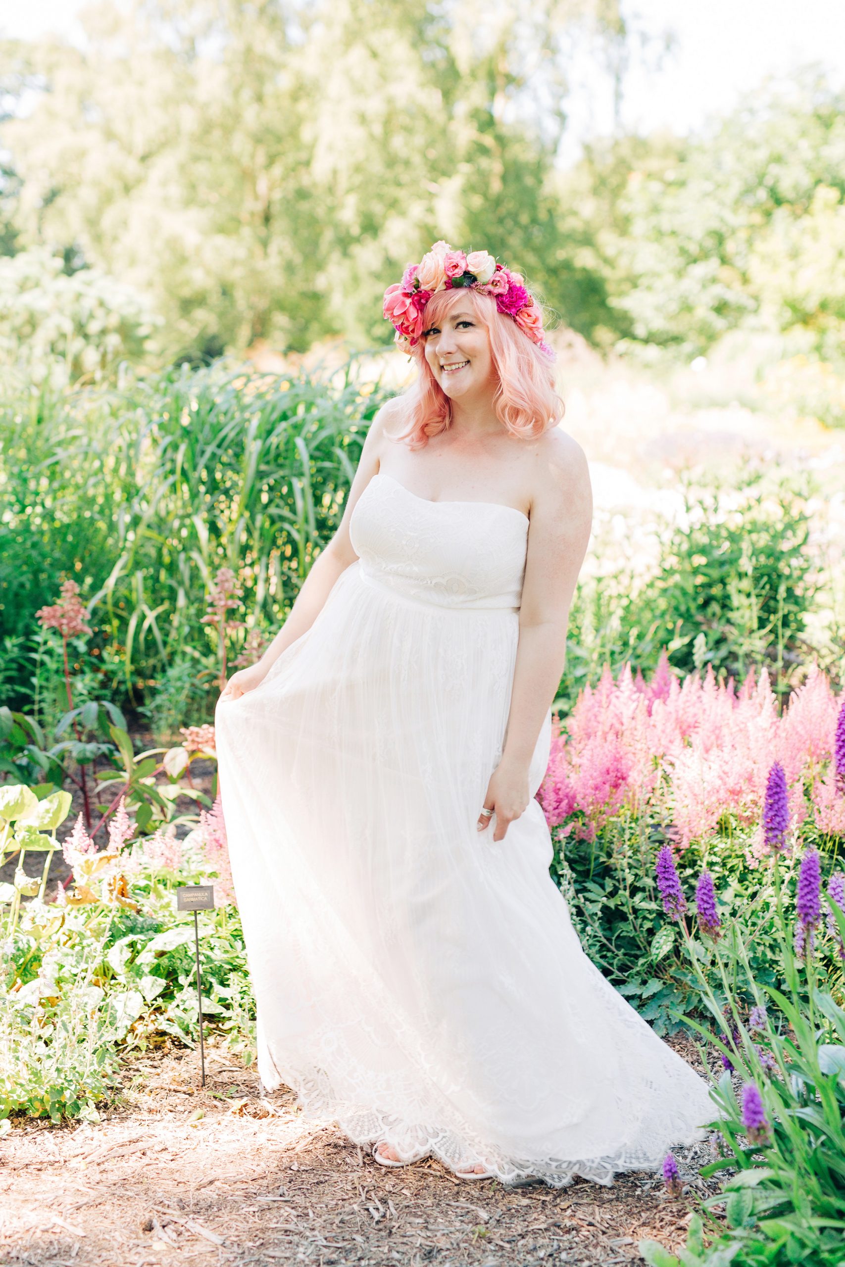 Tabby Carl Barn Rainbow Wedding Kirsten Mavric Photography 026 scaled