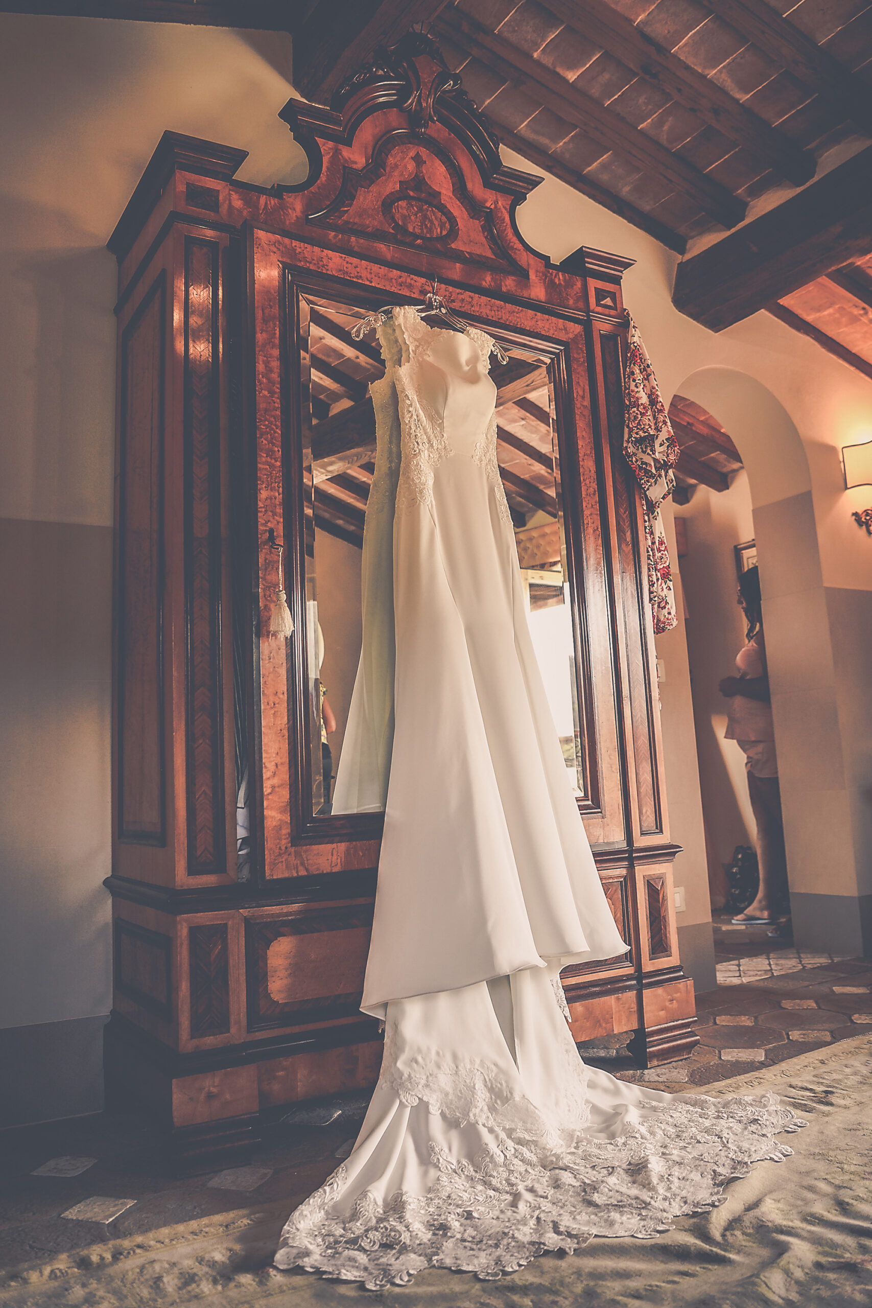 Tammie Henry Elegant Tuscan Wedding Domenico Costabile Photography SBS 001 scaled