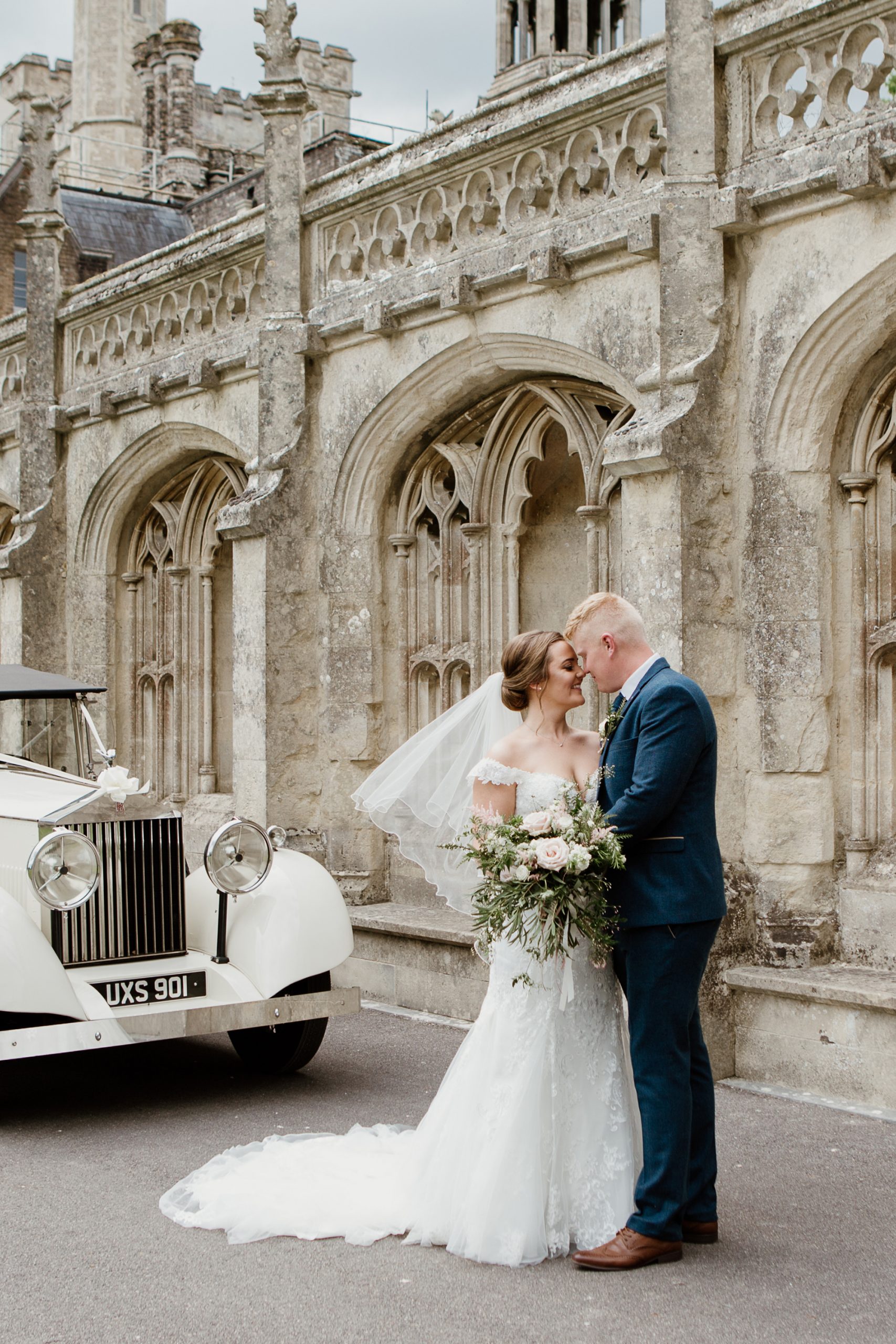 Zoe Tom Classic Timeless Wedding Liza Edgington Photography SBS 013 scaled