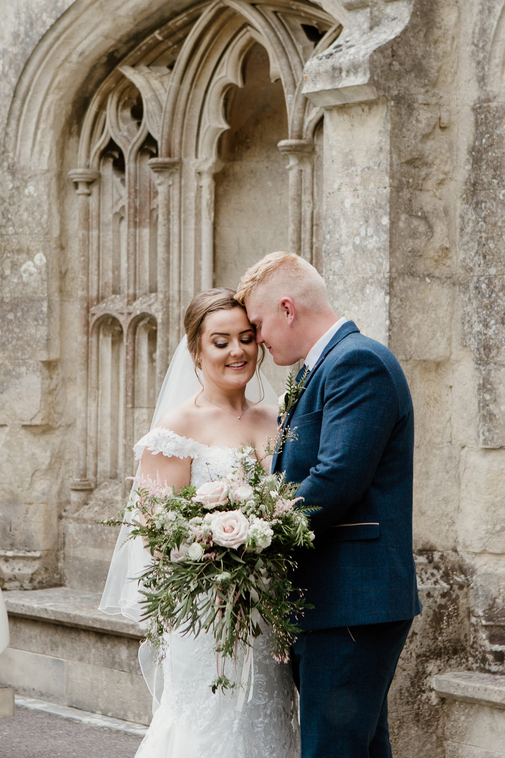 Zoe Tom Classic Timeless Wedding Liza Edgington Photography SBS 014 scaled