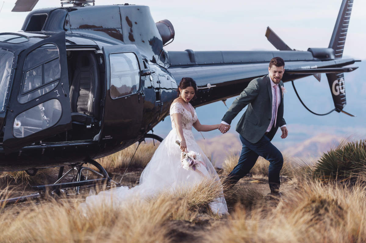 Non-traditional wedding ideas adventure elopement