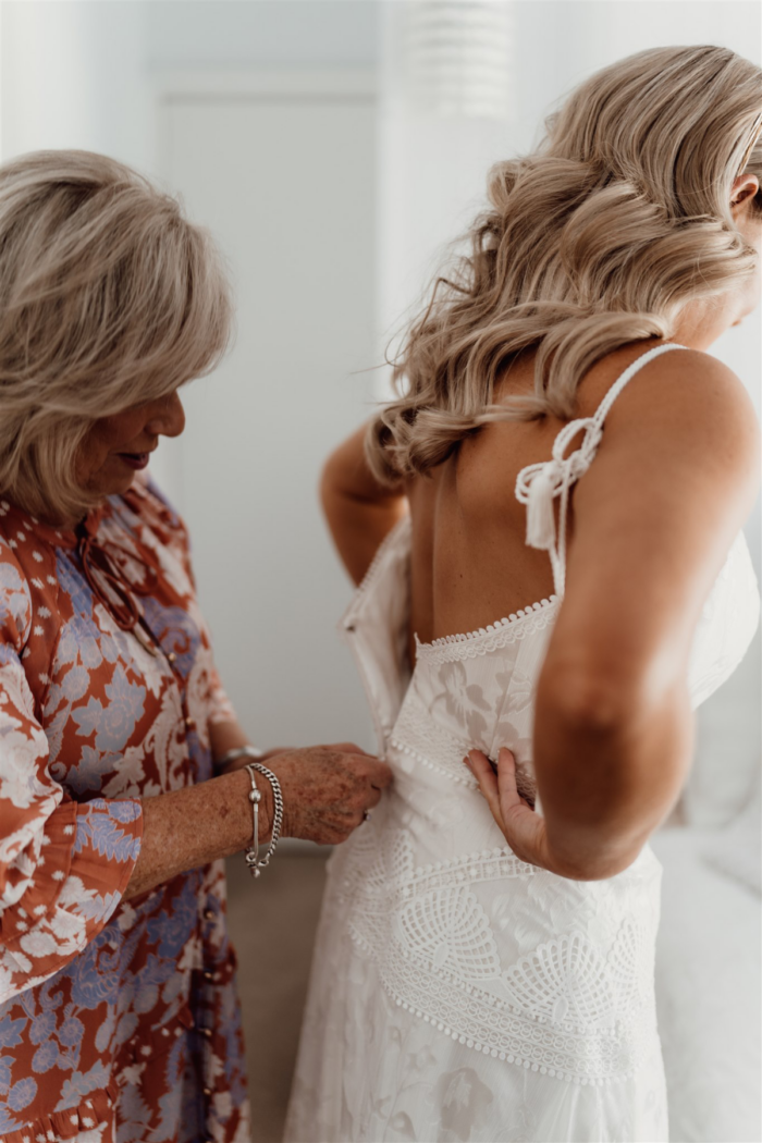 Anna and Chris' Wedding at The Shearing Shed photographed by Claire Davie