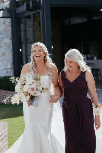 The Valley Estate wedding for Suzy and Braydon. Photographed by Mint Photography.
