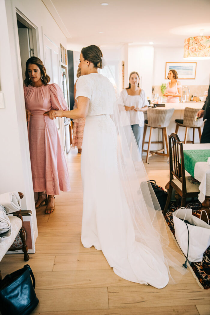 The Middle Ridge Golf Course wedding for Fiona and Ben. Photographed by Anna Tomlinson