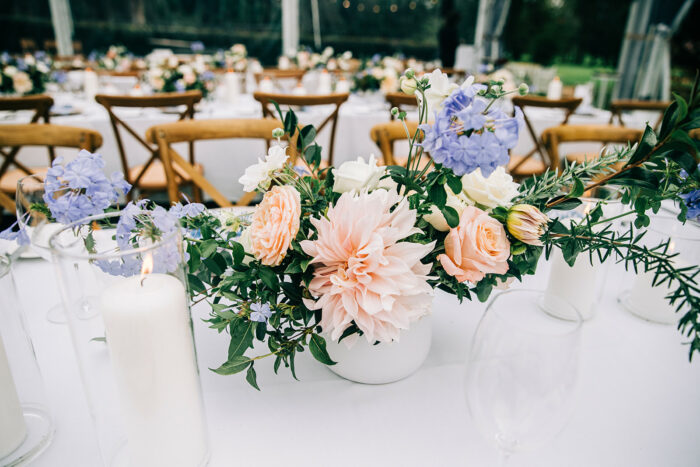 The Middle Ridge Golf Course wedding for Fiona and Ben. Photographed by Anna Tomlinson