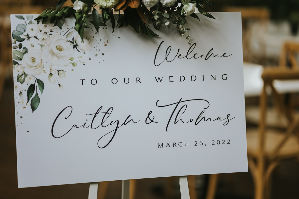 Walkabout Creek wedding for Caitlyn and Thomas photographed by Meadow Lane Visuals