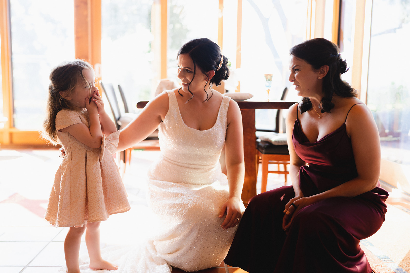 Helen's Hill Winery wedding for Jen and Cam. Photographed by Alex Colcheedas Photography