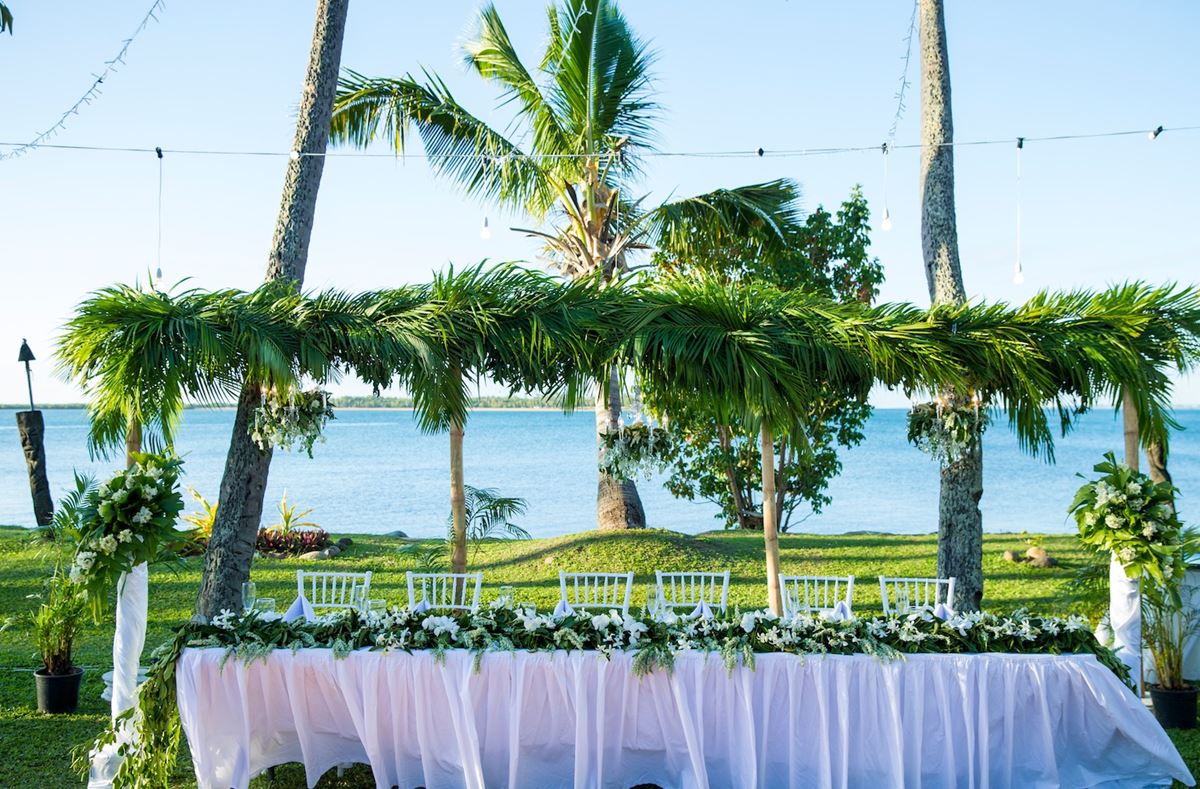 Reasons to love resort weddings