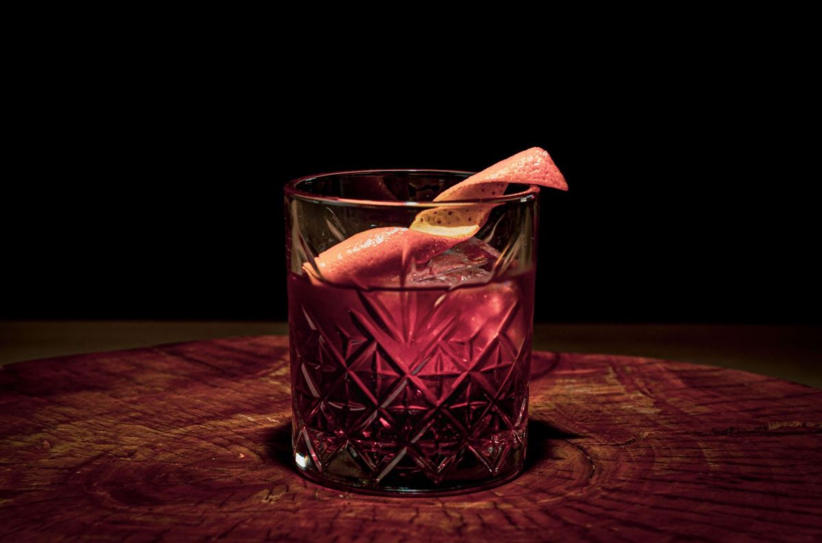 A negroni signature cocktail from Shakers on Wheels 